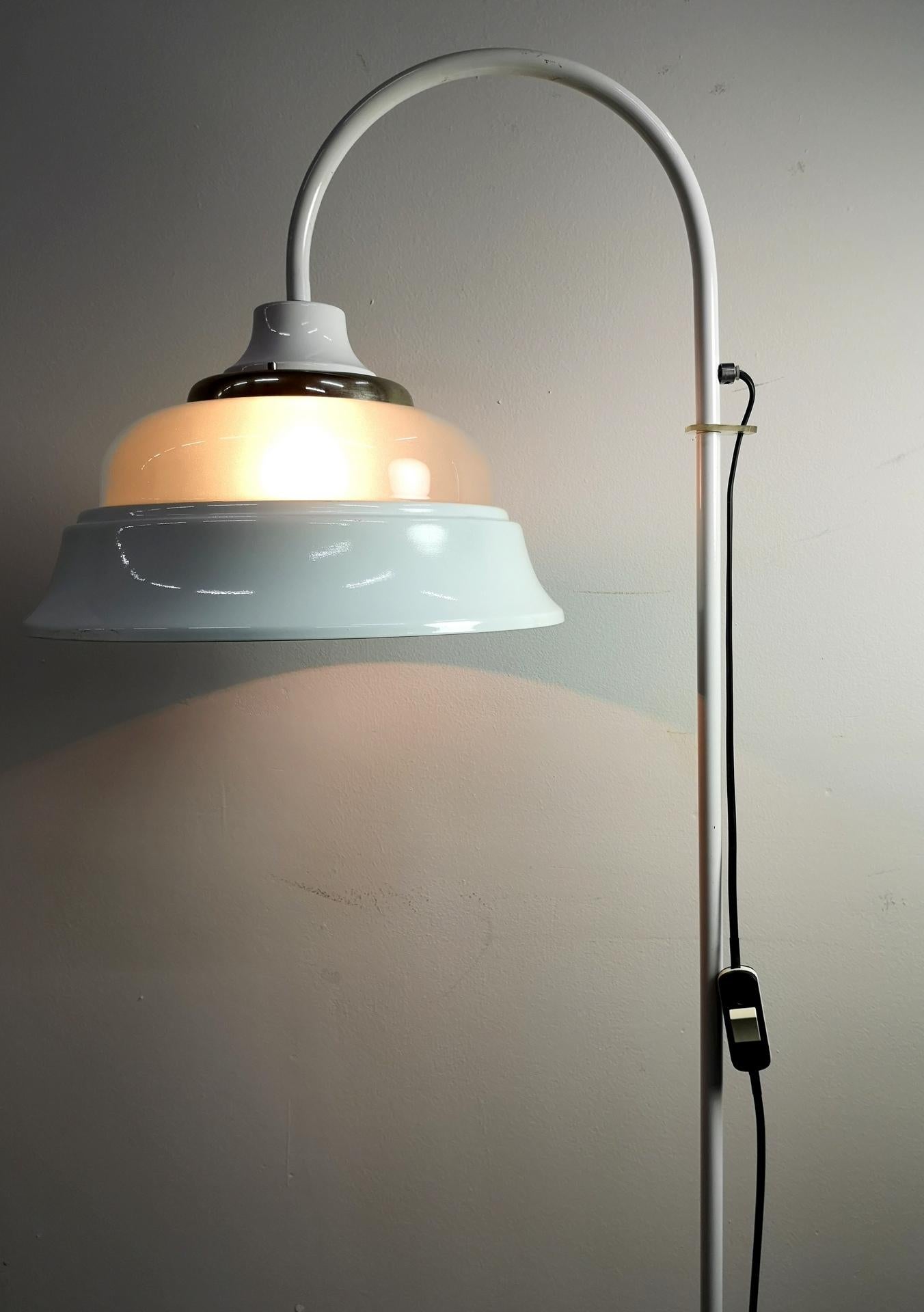 Enamel and Glass Vintage Mid Century Floor Lamp, 1970s For Sale 9