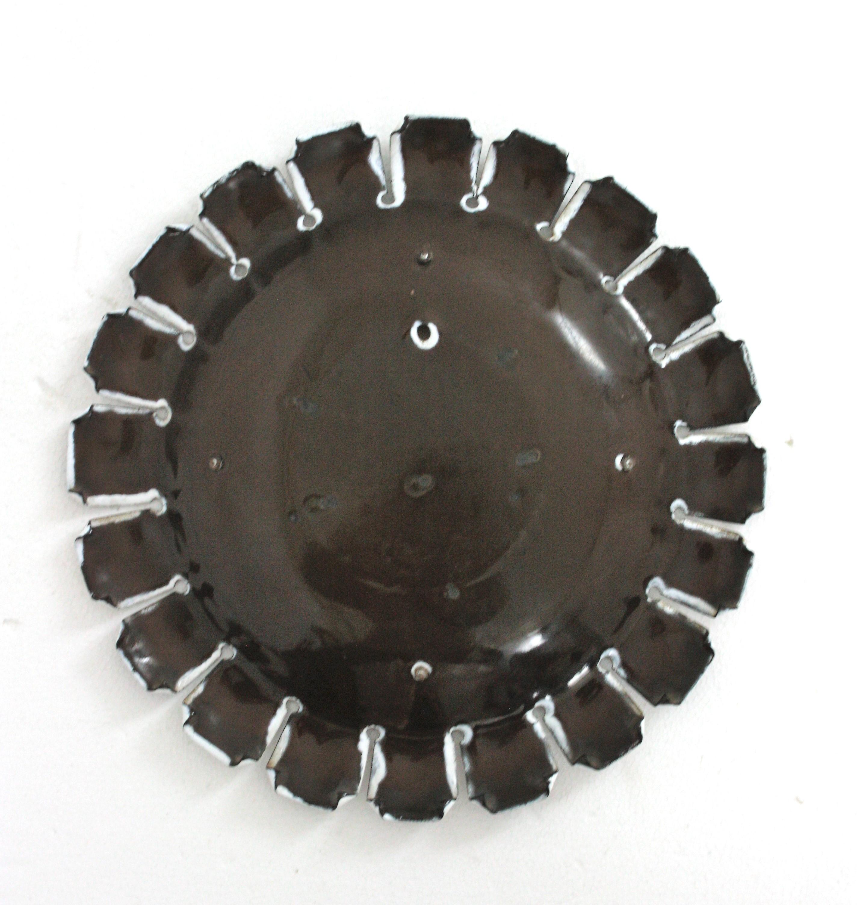 Enamel and Metal Flower Sunburst Mirror in the Style of François Lembo, 1950s For Sale 8