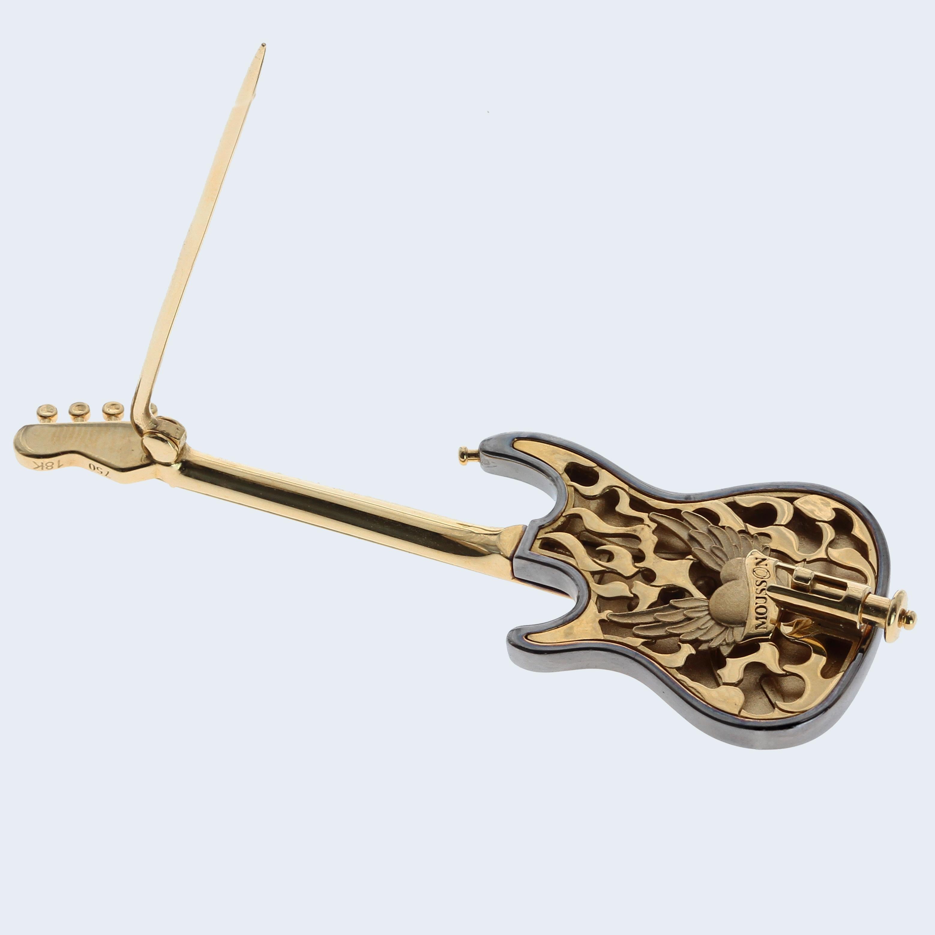 Enamel Black Diamonds 18 Karat Yellow Gold Guitar Brooch For Sale 4