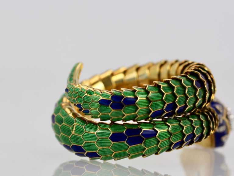 Enamel Articulated Snake Serpent Bracelet Diamond Head 18 Karat For