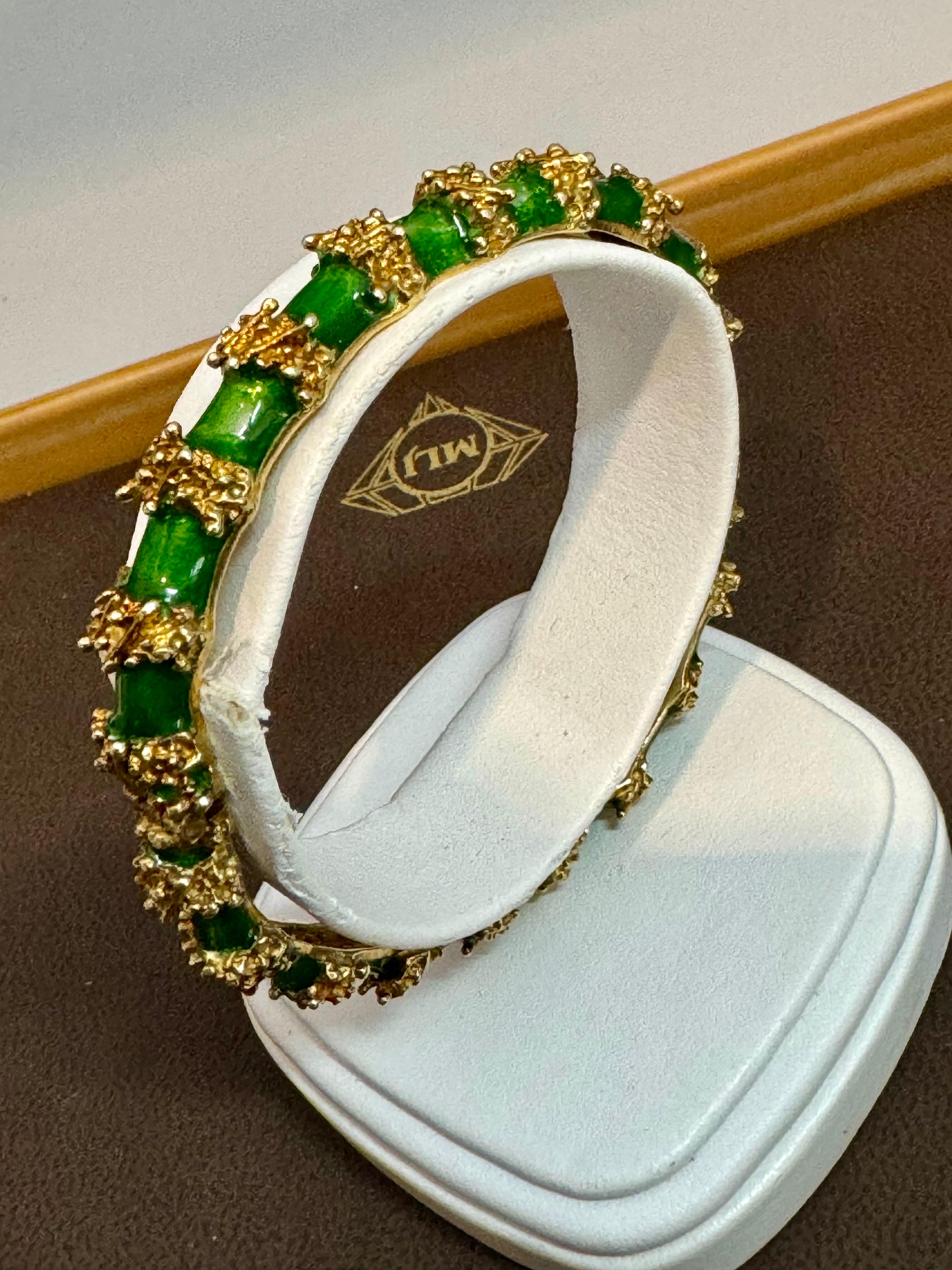 Paire de bracelets et bracelets en or jaune 18 carats, 75 g Pour femmes en vente