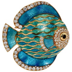 Enamel Brooch, Pendant, as Exotic Ornamental Fish, 18 Karat Gold and Diamonds