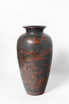 Enamel ceramic vase. Japan, early 20th century.