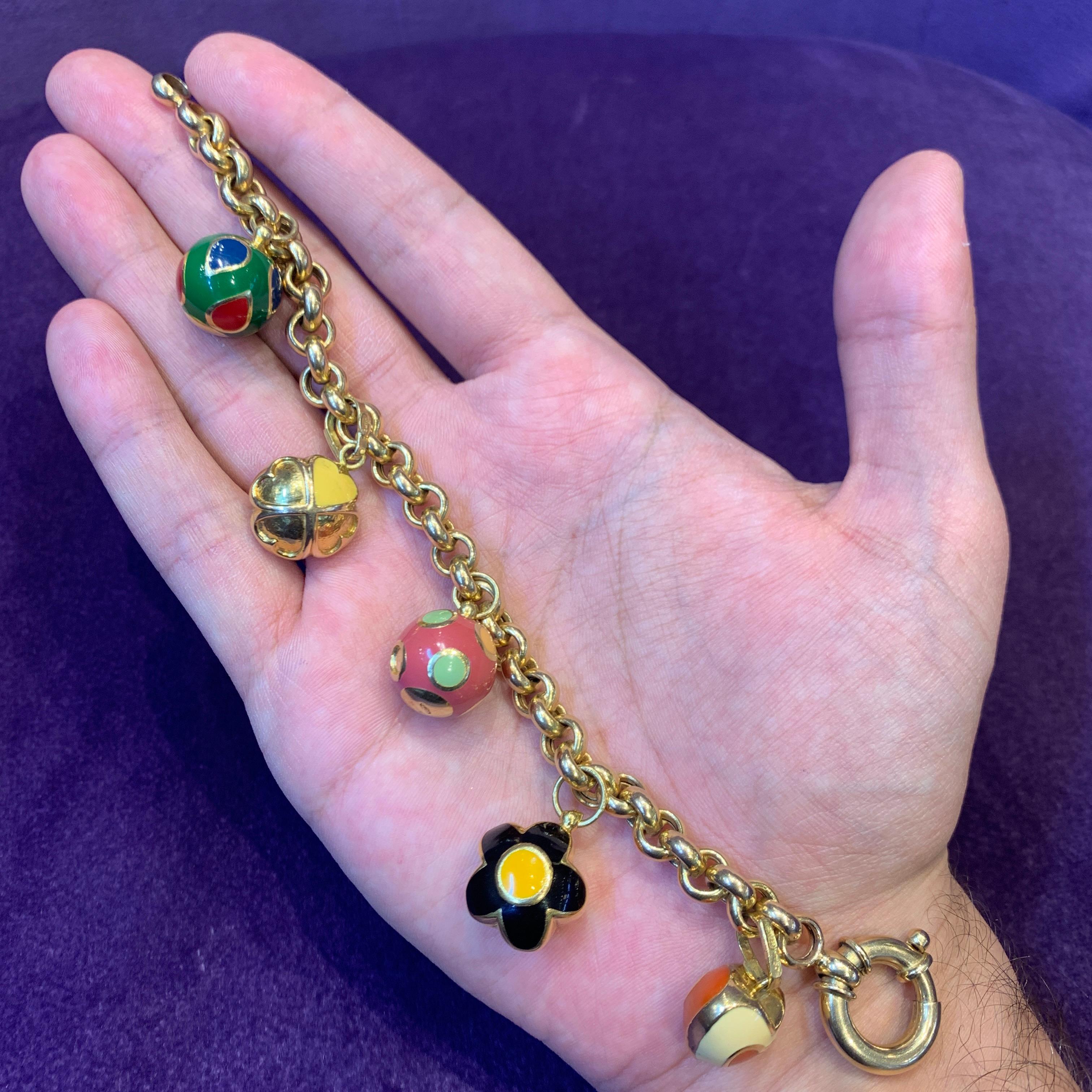 Bracciale con charm smaltato in vendita 1