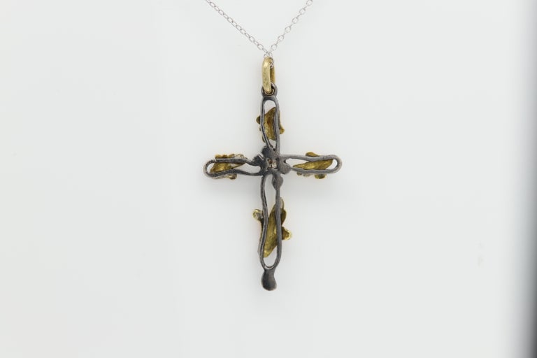 Croix Ancienne émaillée En Or 18 Carats – Bijou Vintage Religieux – Occasion