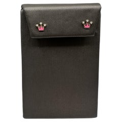 Enamel Crown Studs in 14kt Yellow Gold – Pink and White Enamel, 5.75mm Height