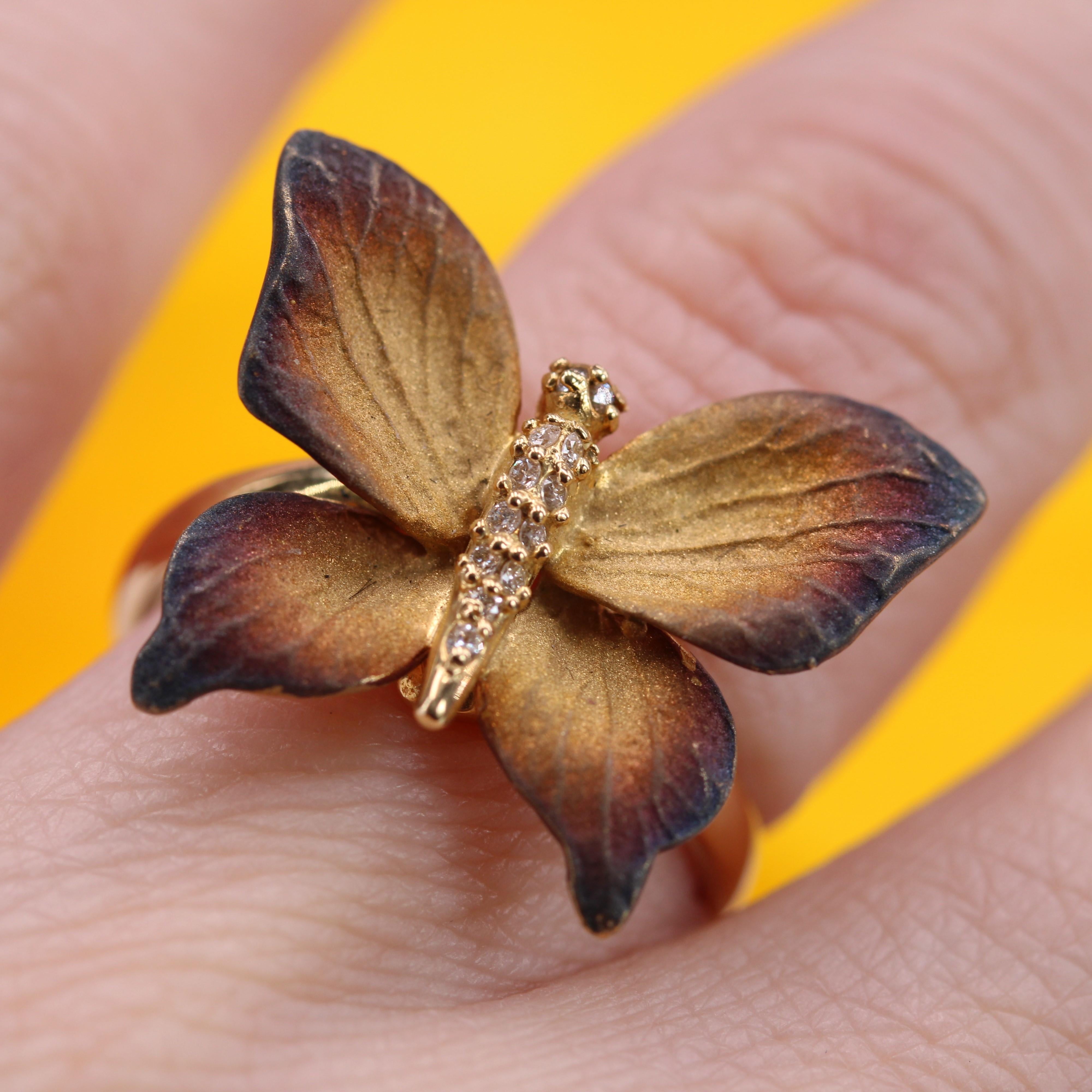 Enamel Diamond and Yellow Gold Butterfly Ring In New Condition For Sale In Poitiers, FR