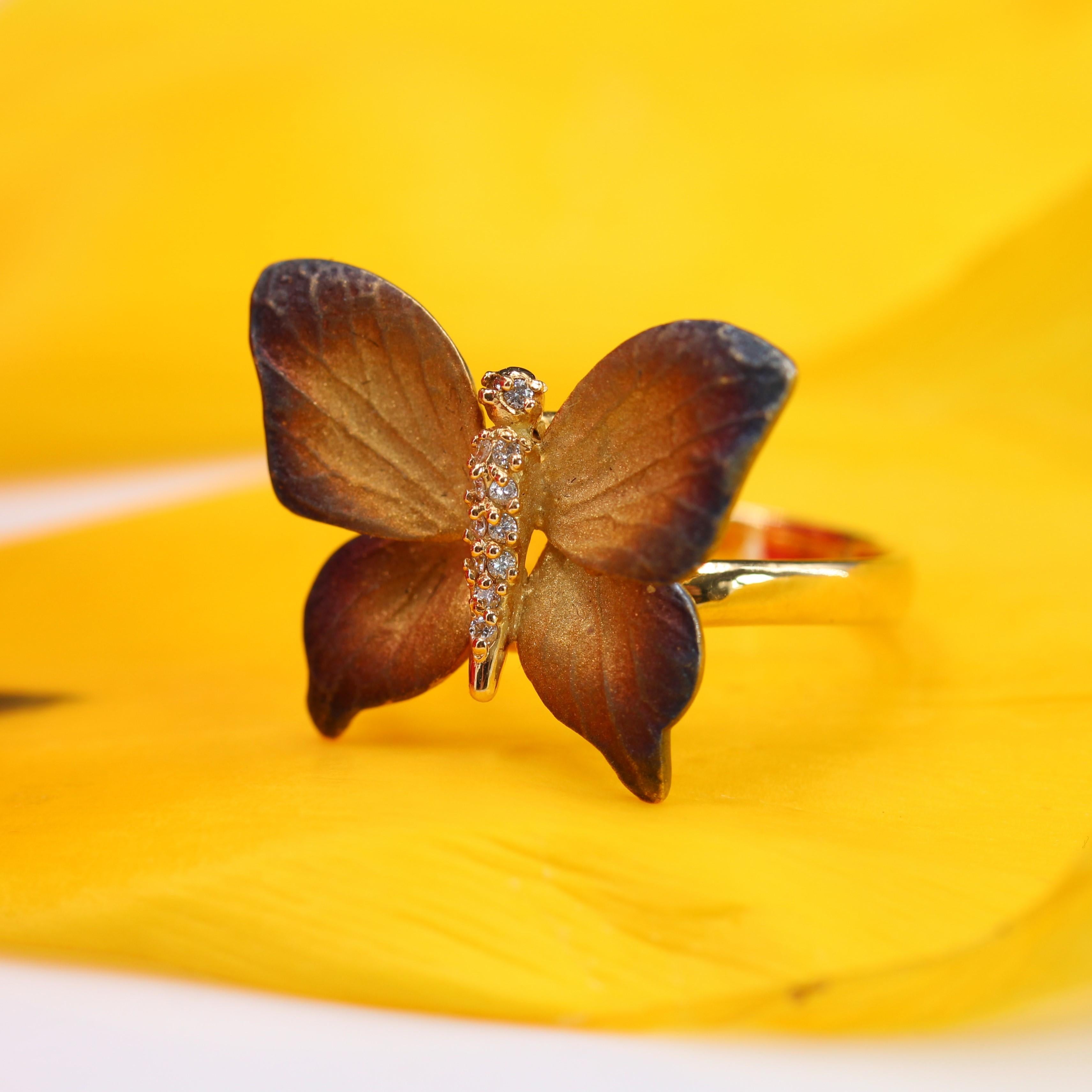 Enamel Diamond and Yellow Gold Butterfly Ring For Sale 9