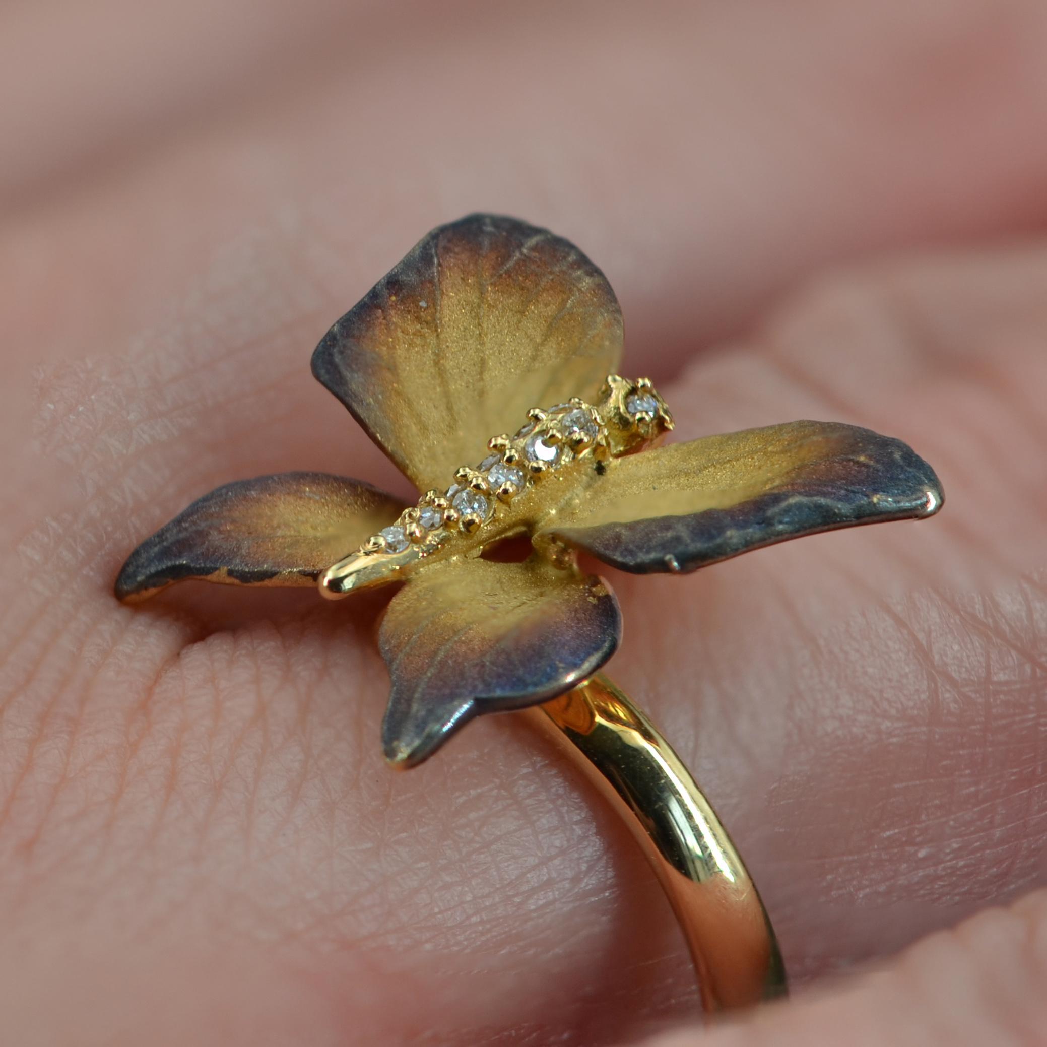 Enamel Diamond and Yellow Gold Butterfly Ring For Sale 1