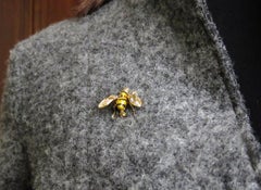 Brooch with Diamonds and Enamel in Yellow and White Gold