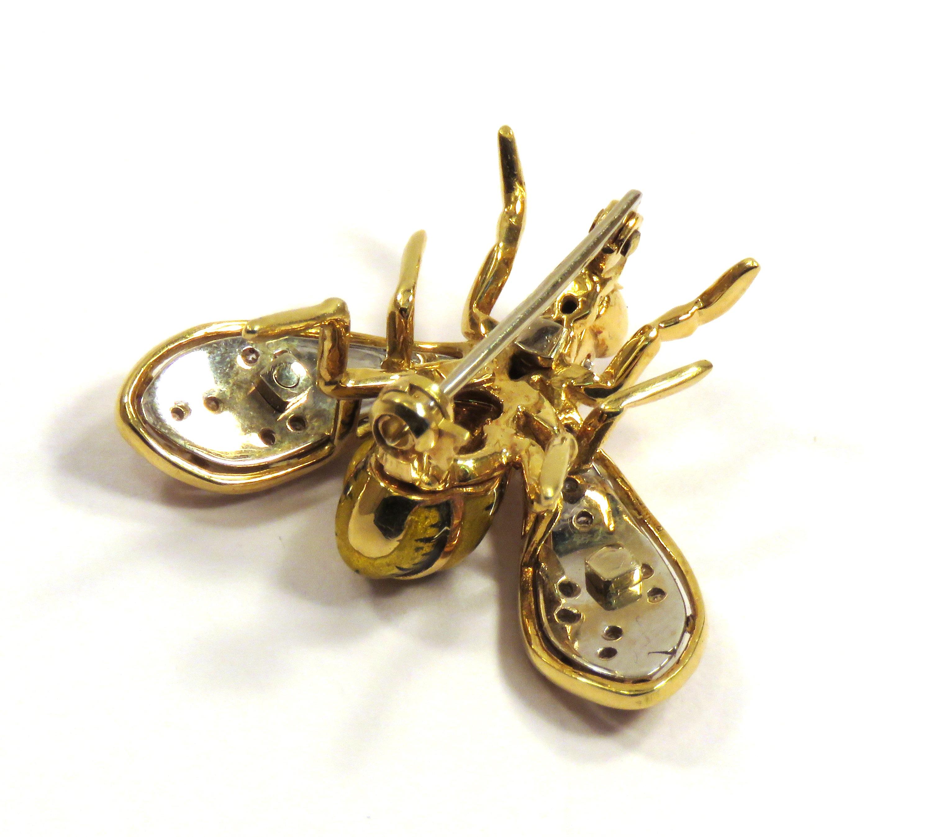 Brosche mit Diamanten und Emaille aus Gelb- und Weißgold im Angebot 2