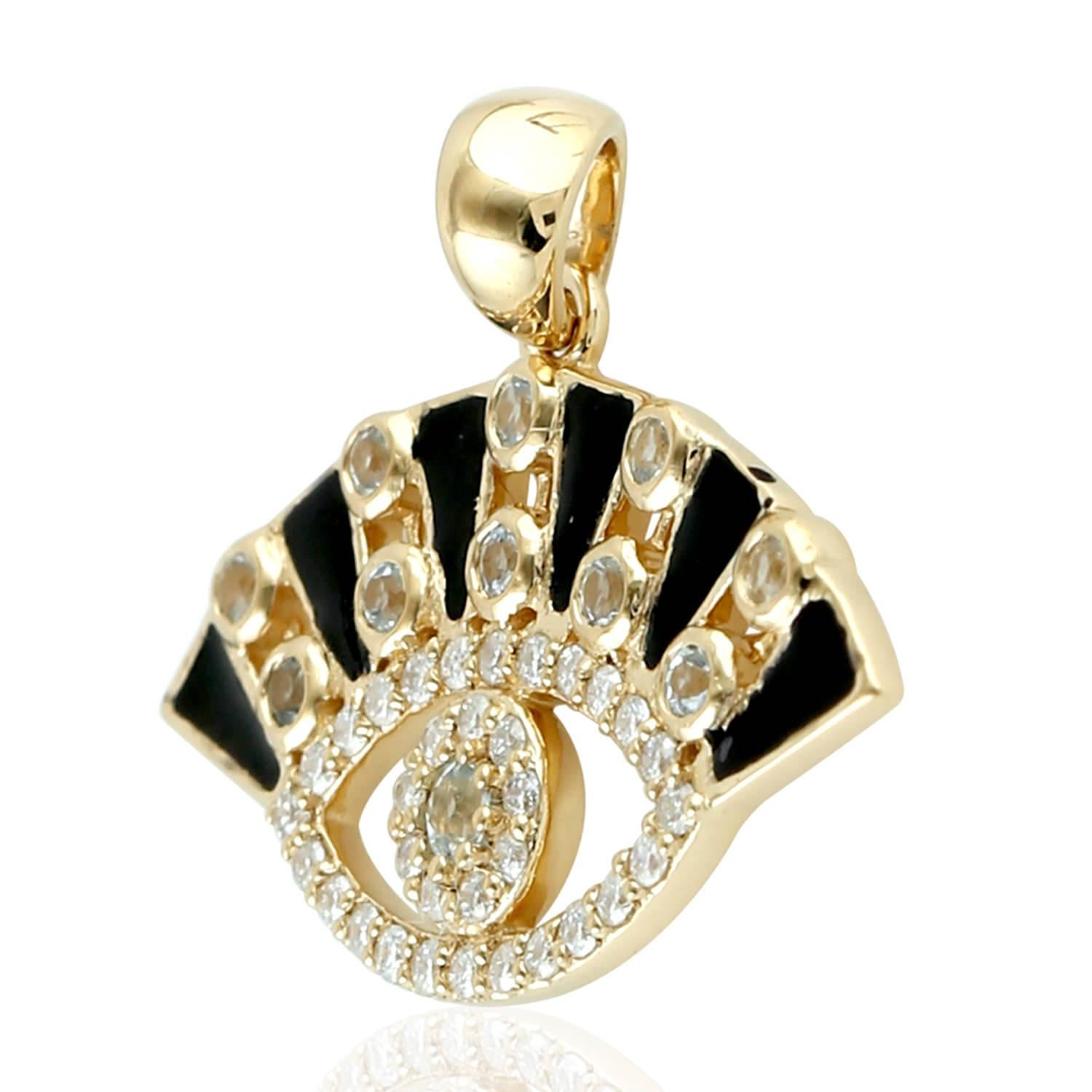 Moderne Collier pendentif Evil Eye en or 14 carats et diamants en vente
