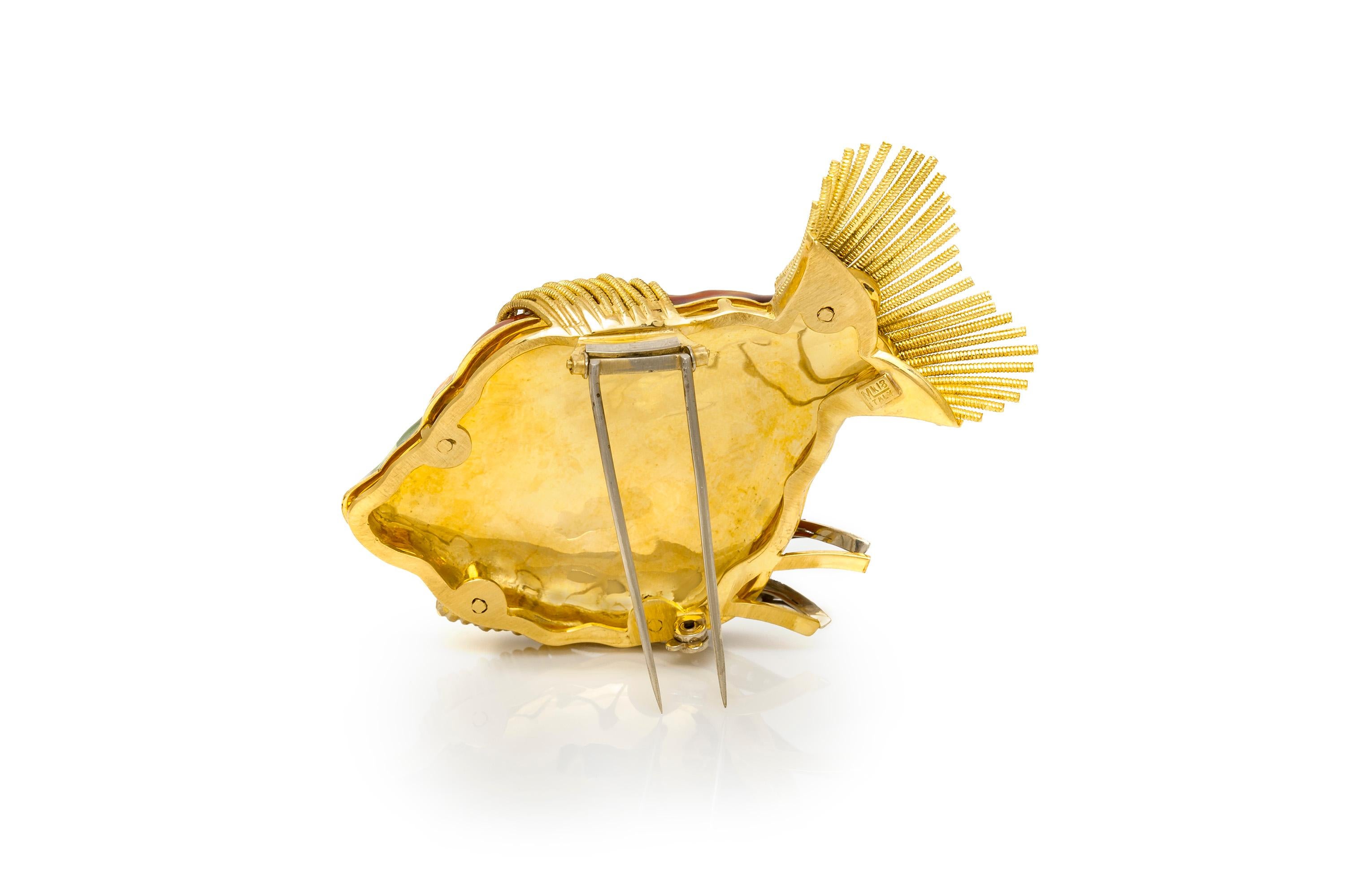 Enamel Fish Brooch with Diamond In Good Condition For Sale In New York, NY