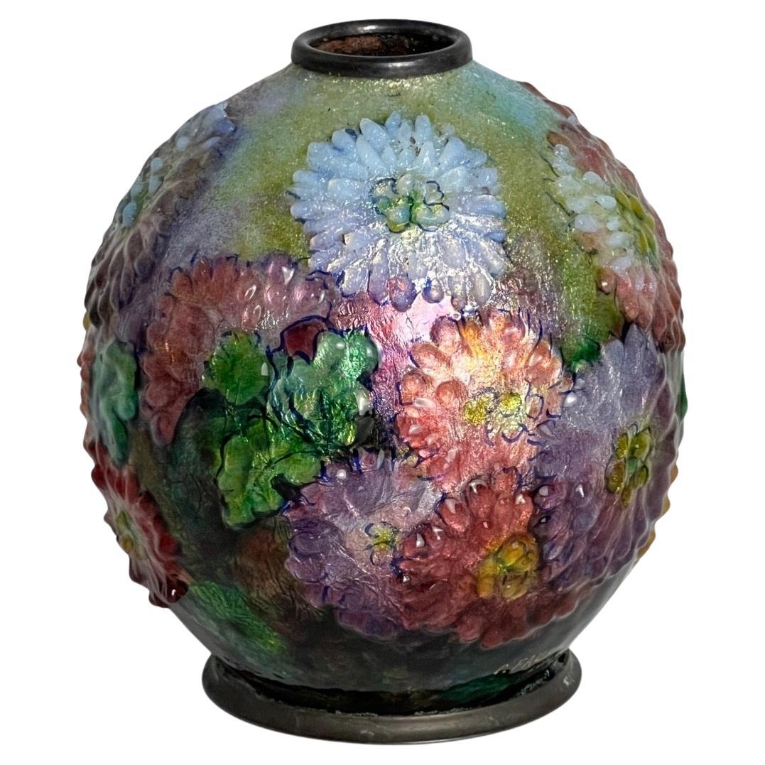 Florale Vase aus Emaille von Camille Fauré im Angebot