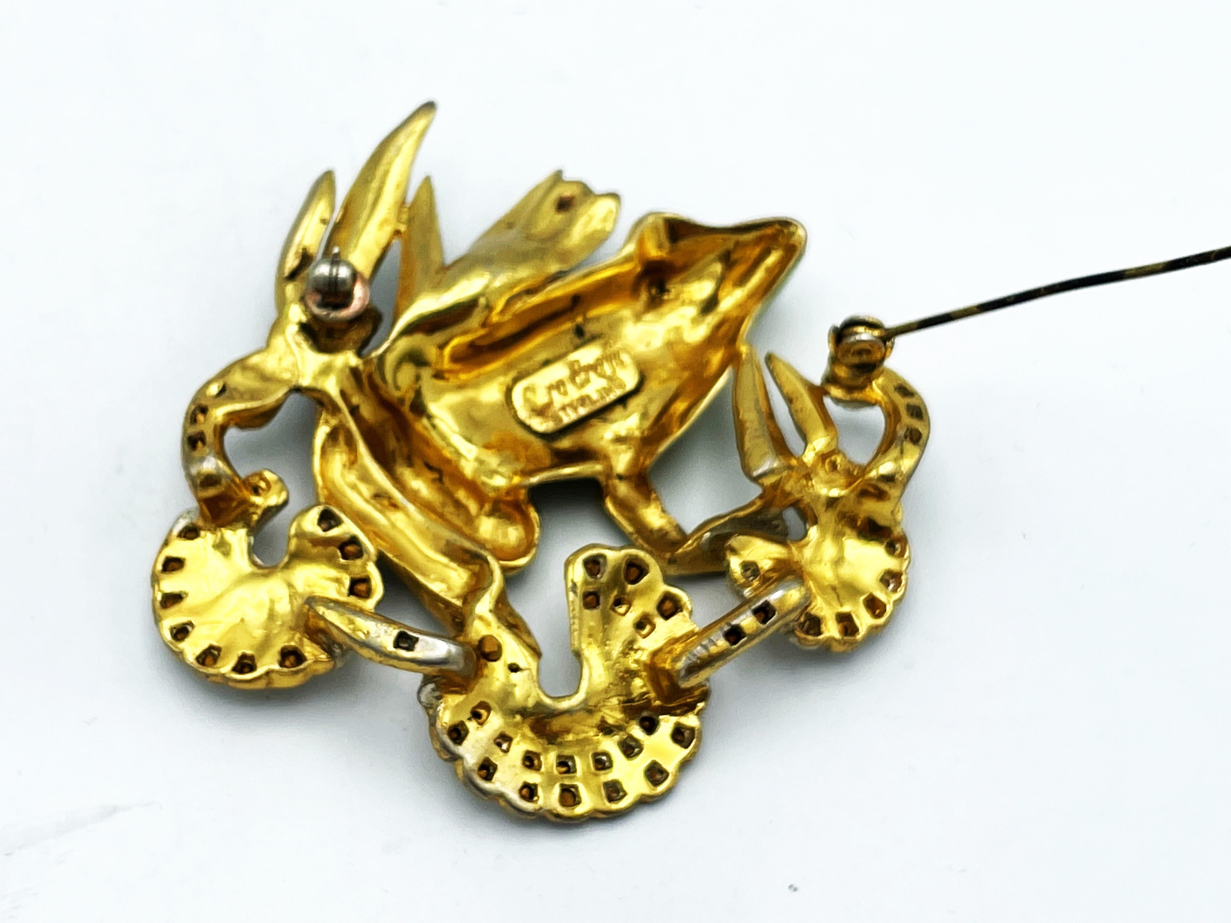 Baguette Cut Enamel FROG brooch on three Lilys , CORO CRAFT, STERLING, gold plated, 1940s USA For Sale