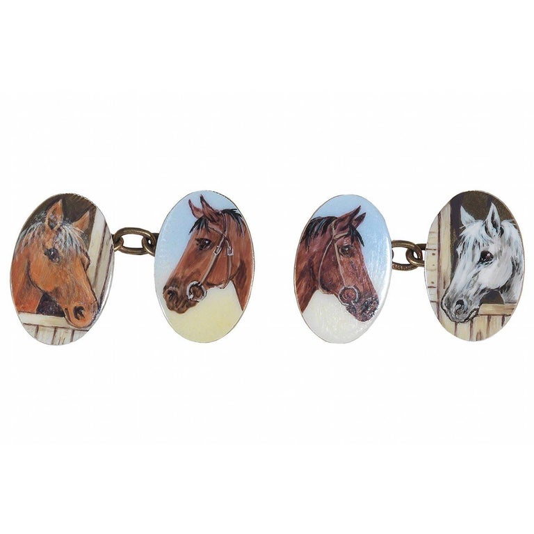 Enamel Gold Horse Cufflinks In Excellent Condition For Sale In Firenze, IT