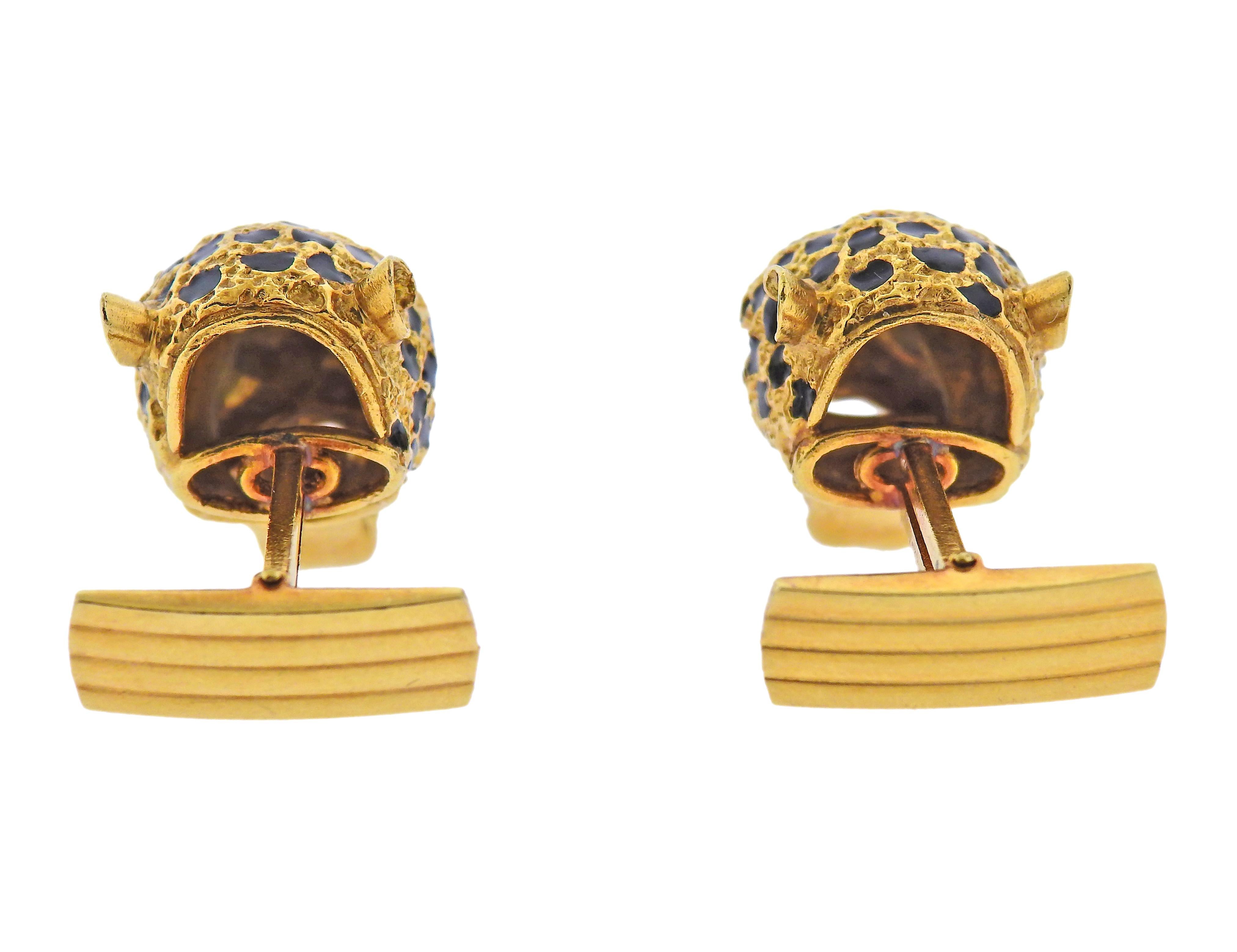 Enamel Gold Jaguar Cufflinks In Excellent Condition For Sale In New York, NY