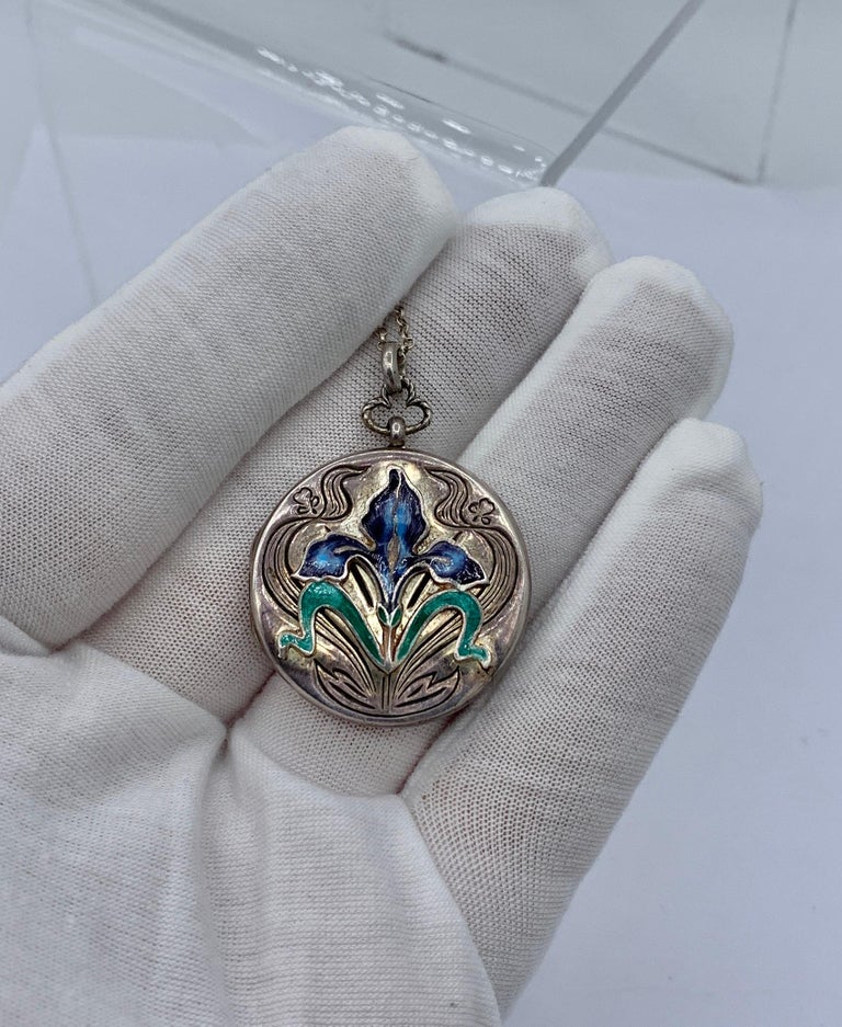 Pendentif Ancien Fleur émaillé Art Nouveau - Bijou Antique Floral Multicolore, Occasion, Pièce Unique
