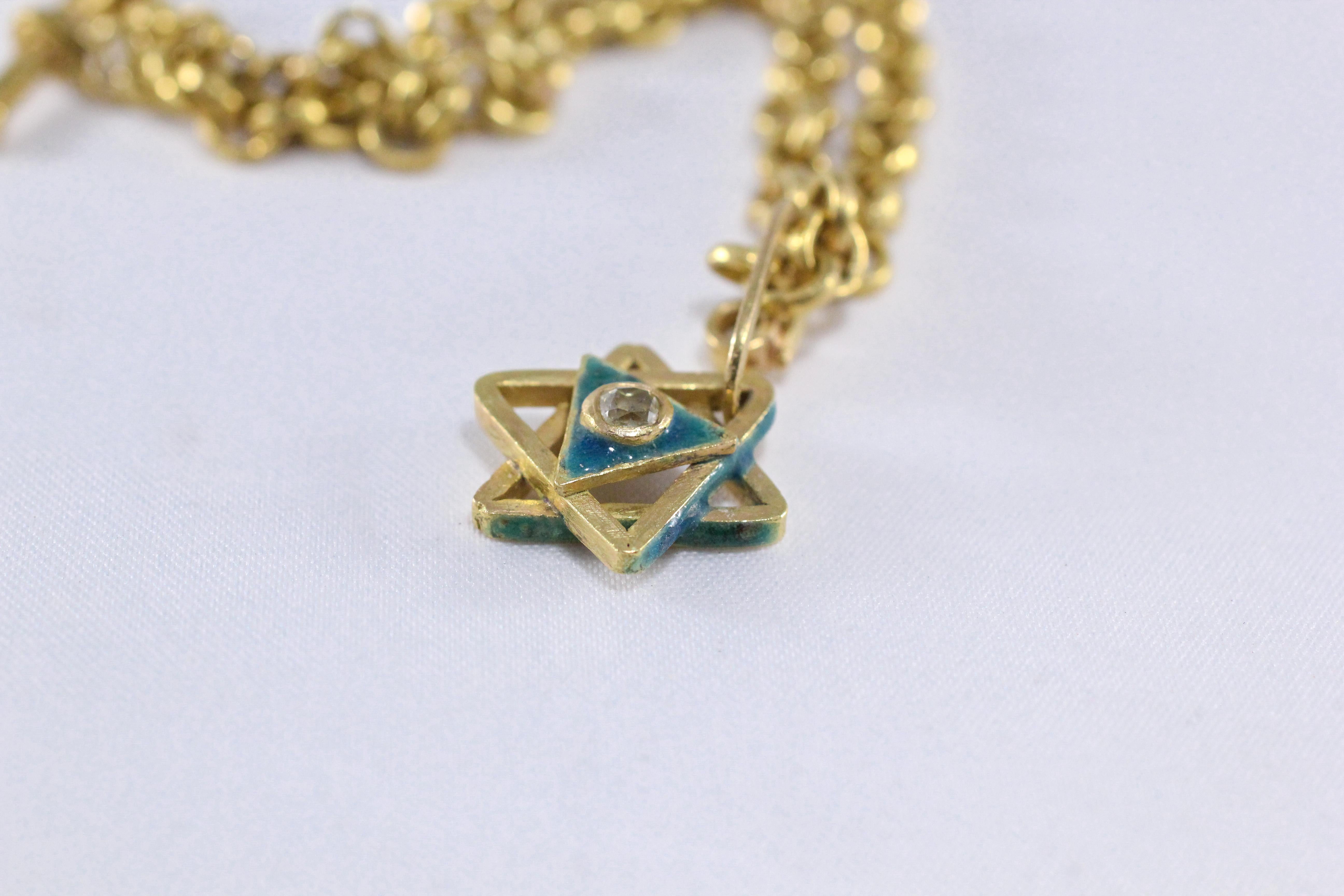 Enamel Magen David 18K Gold Chain Necklace Diamond Enhancer and Toggle Clasp For Sale 5