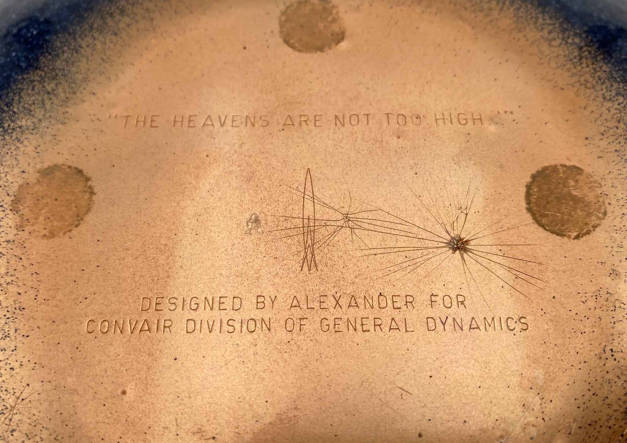 Assiette Galaxy d'Alexander pour General Dynamics, États-Unis, années 1960  Bon état - En vente à Costa Mesa, CA