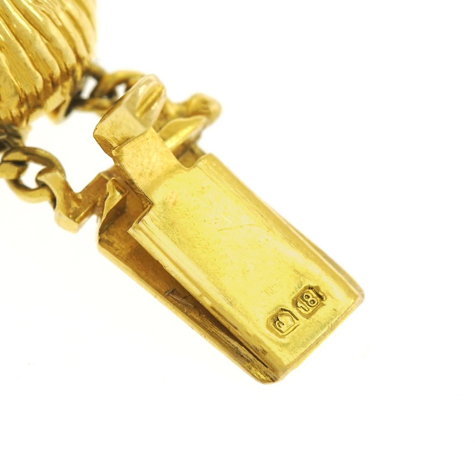 Women's or Men's Enamel on Gold Seaside Bracelet
