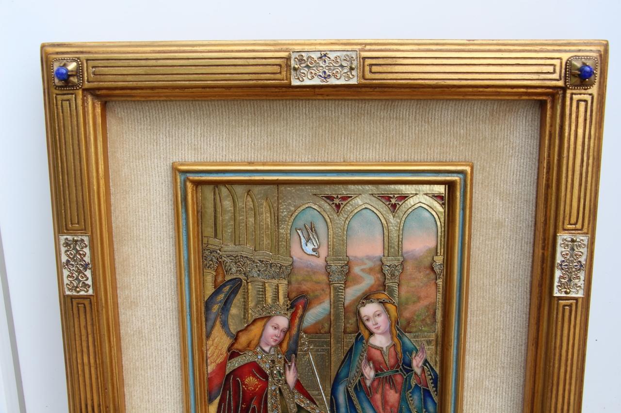 enamelled painting on copper representing the Annunciation by Jan Van Eyckse located at the National Gallery in Washington in very good condition, work from the 70s, gilded frame with lapis lazuli inlay and enamelled copper