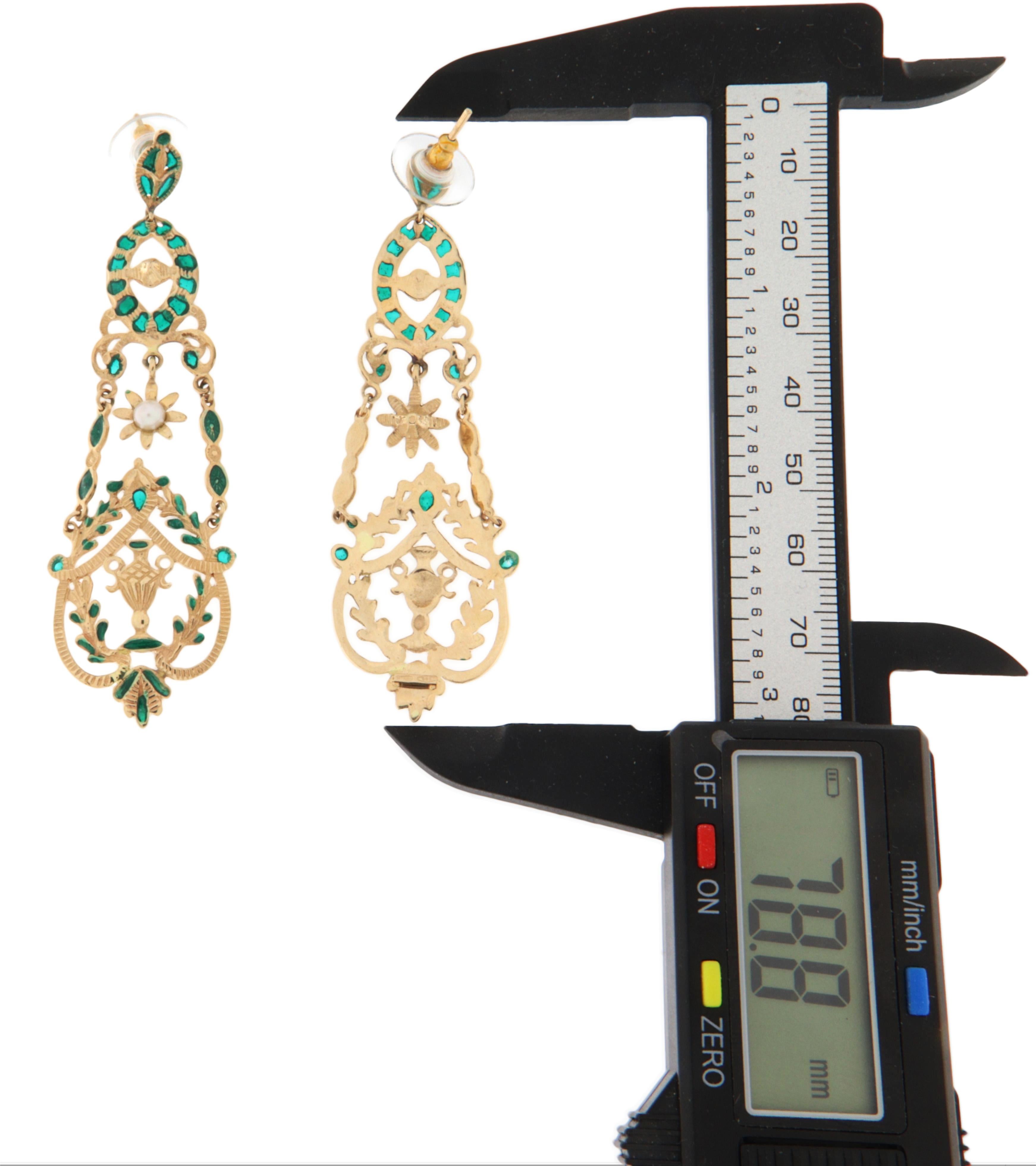 Pendants d'oreilles en or jaune 14 carats avec perles en émail Pour femmes en vente