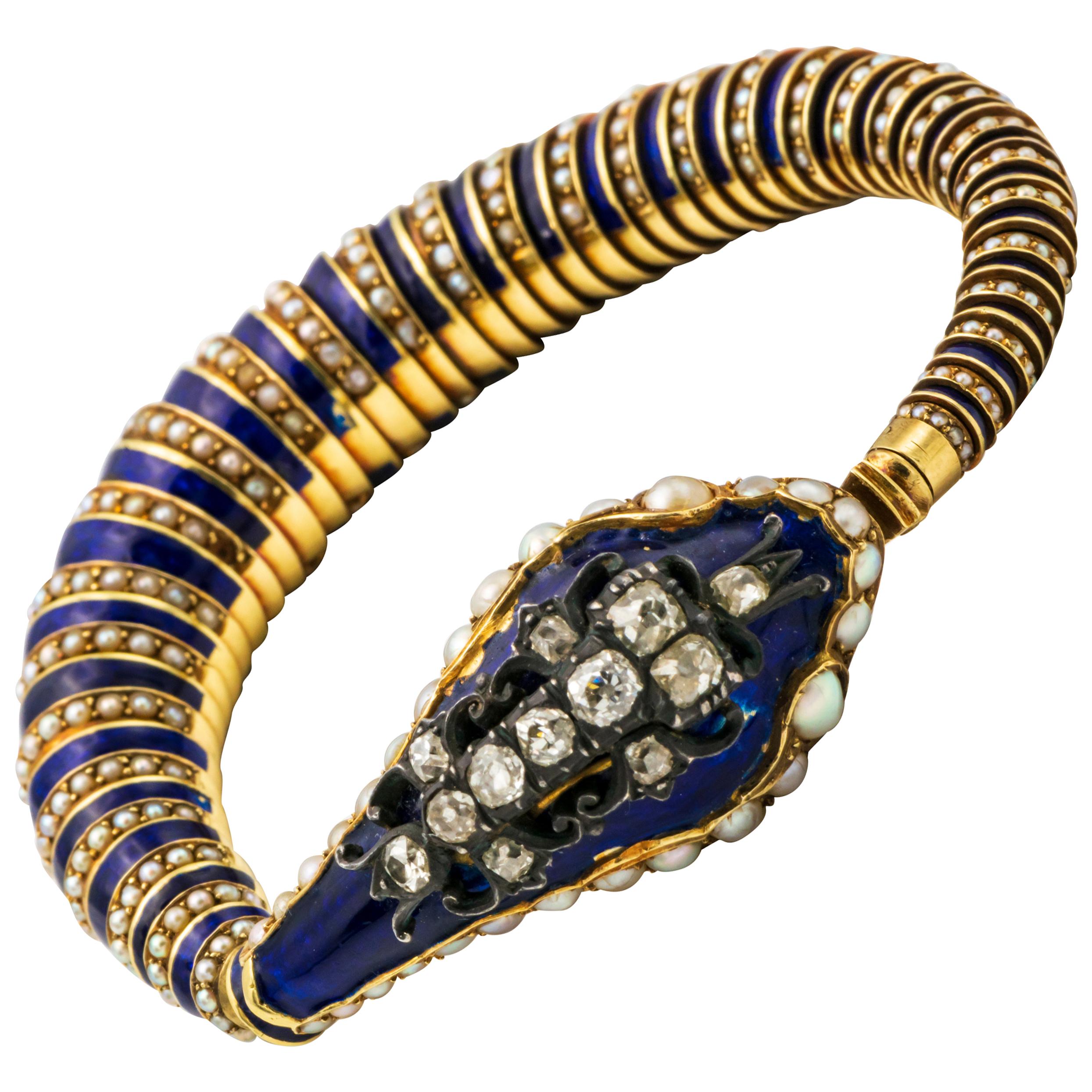 Bracelet en émail avec perles et diamants en vente