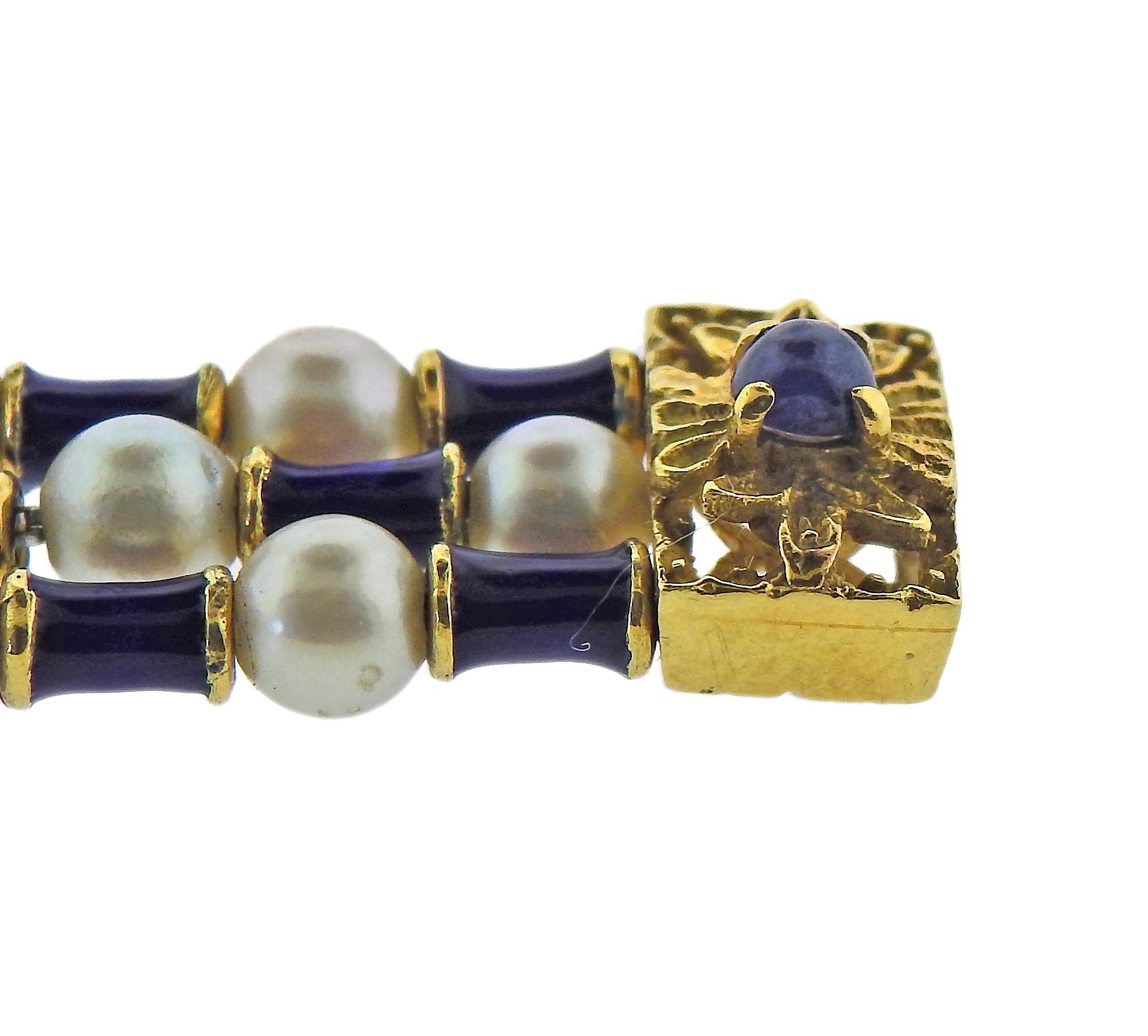 Round Cut Enamel Pearl Gold Bracelet For Sale