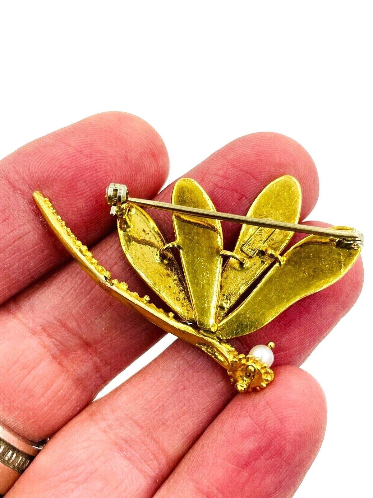 Enamel Pearl Yellow Gold Dragonfly Brooch  In Good Condition In Los Angeles, CA