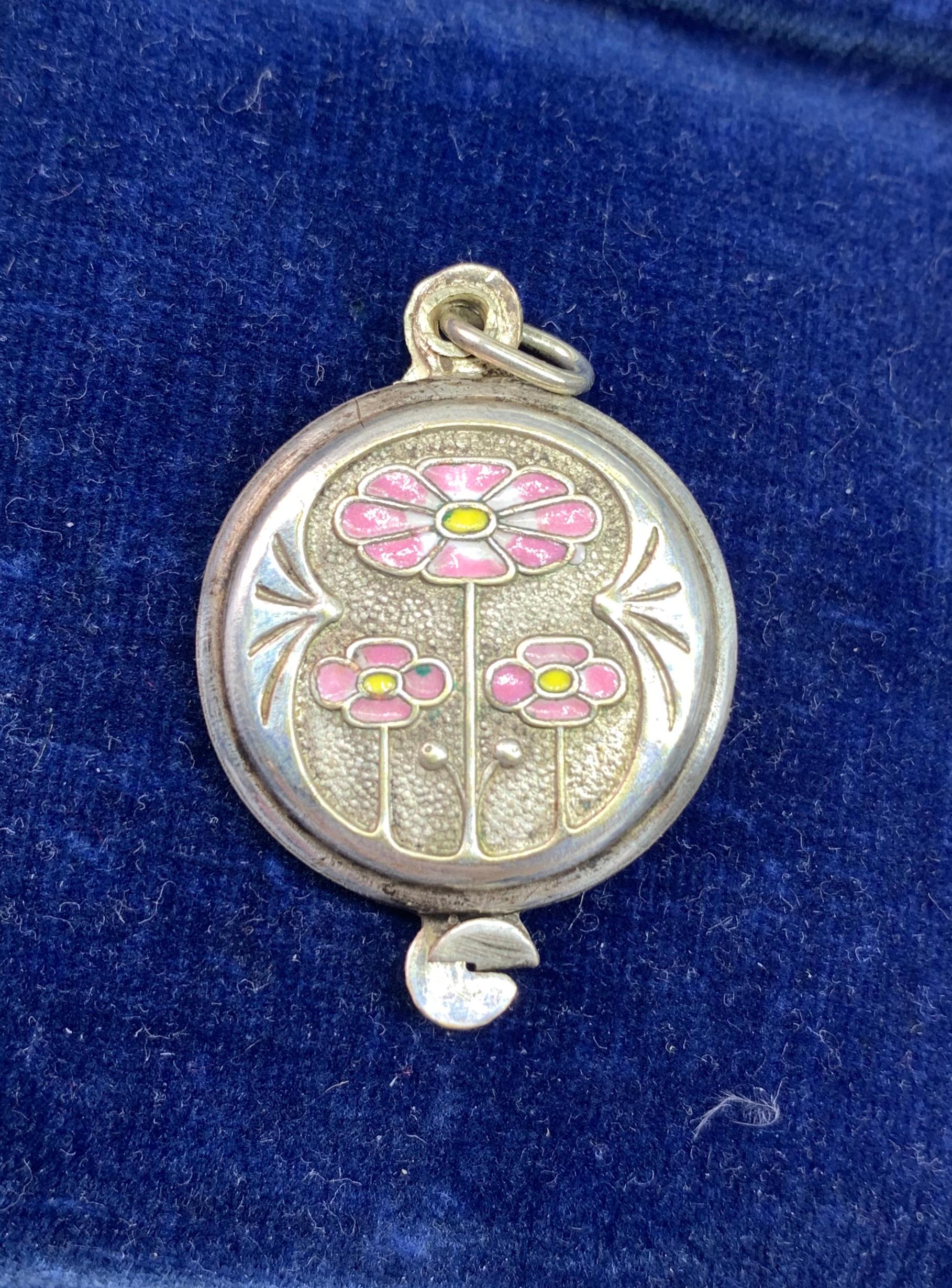 Collier pendentif Art Nouveau Jugendstil fleur coquelicot en émail 1900 4