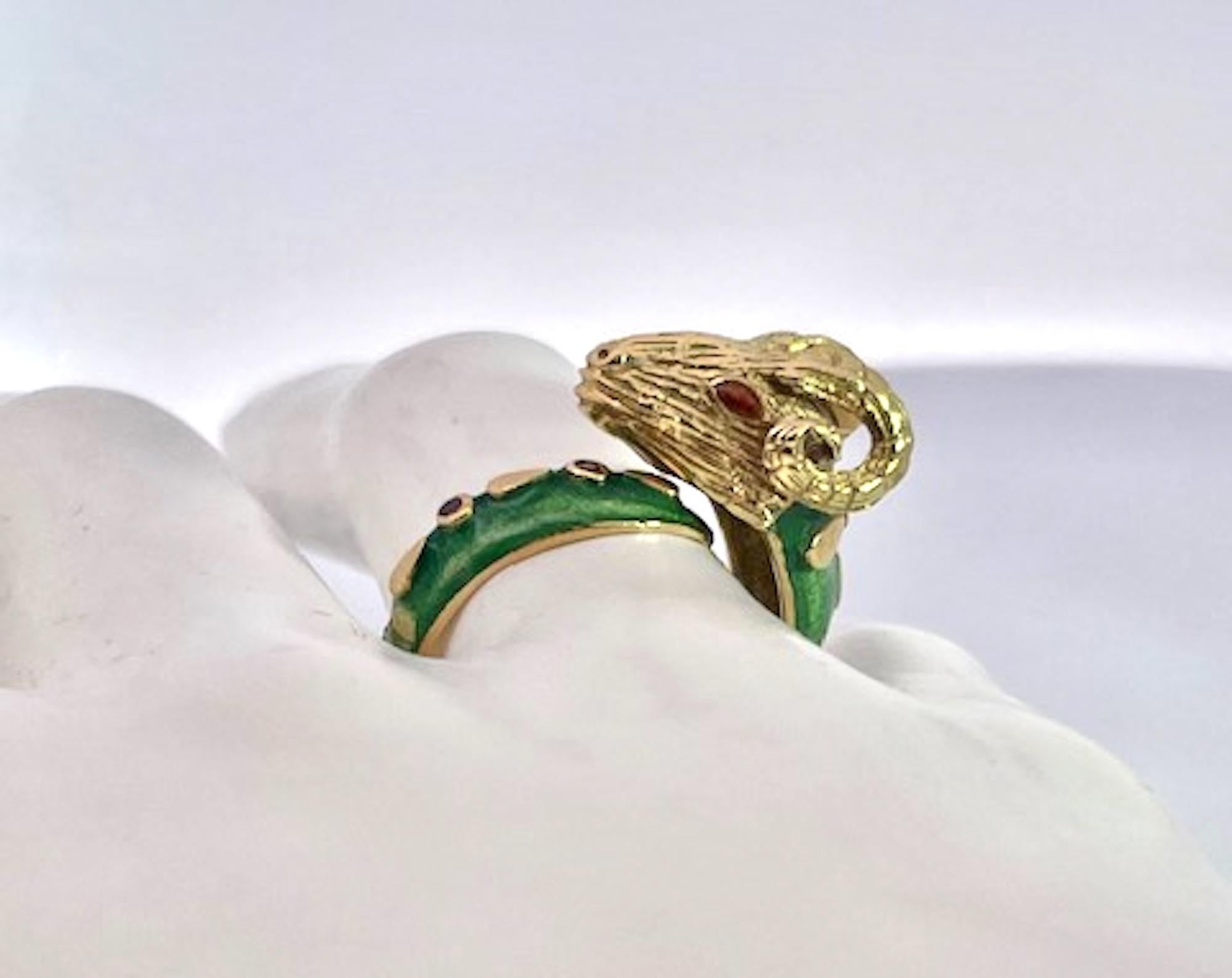 Emaille Widder Ring mit Rubinen 14 & 18K Gelbgold im Angebot 5