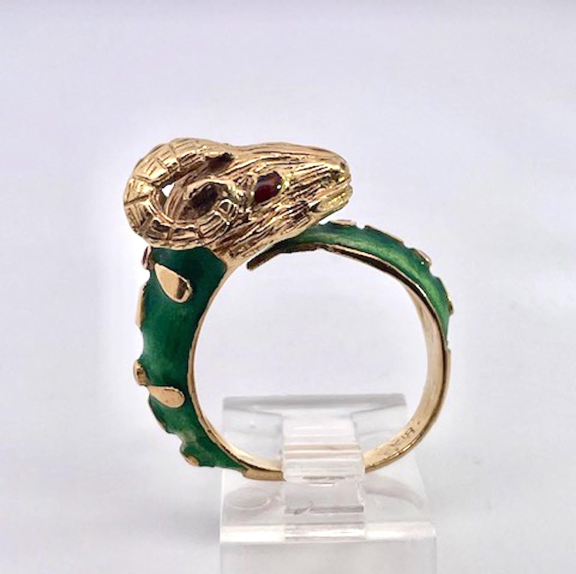 Emaille Widder Ring mit Rubinen 14 & 18K Gelbgold im Angebot 1