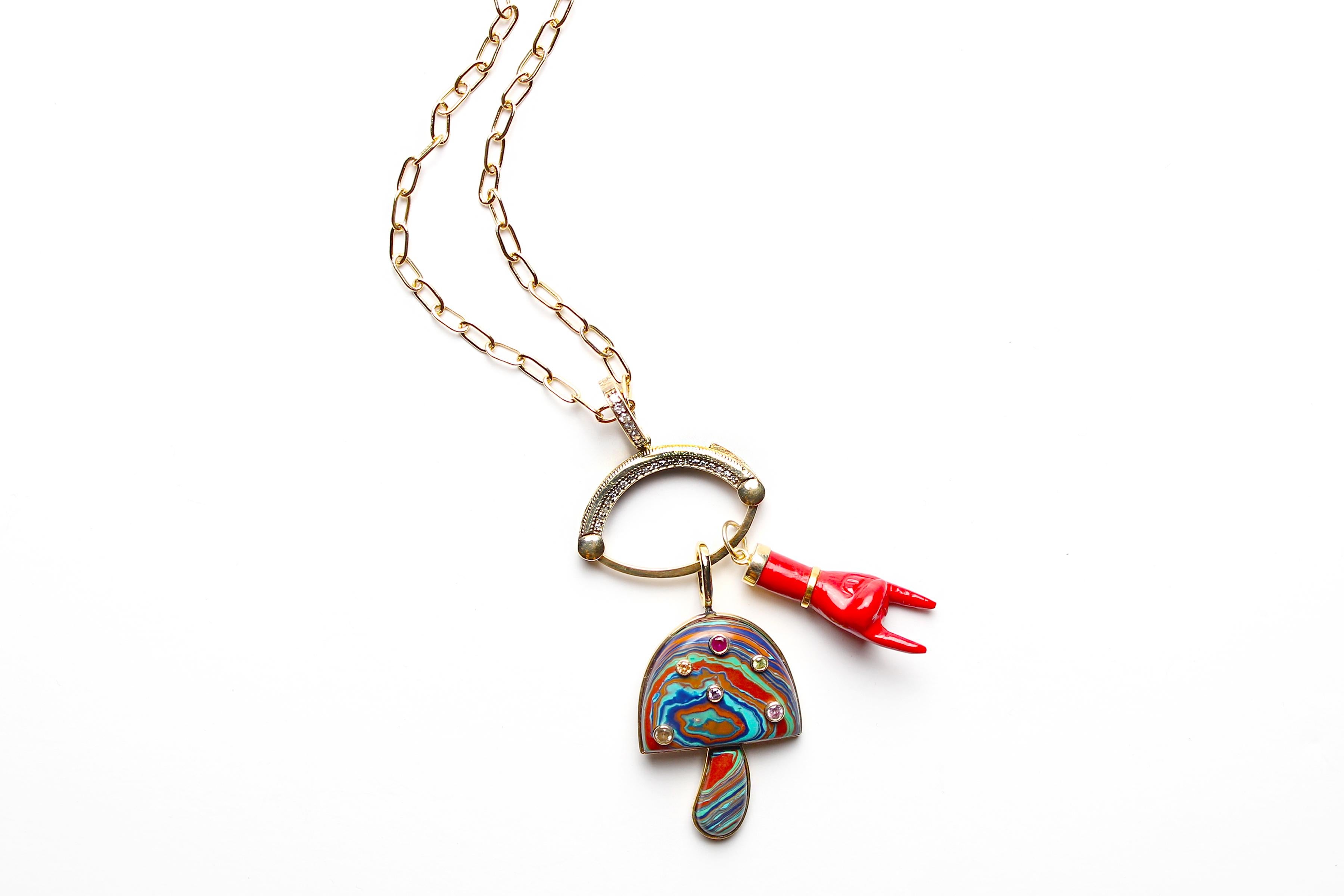 Enamel Red Turquoise Figo Mano on Red Gold 