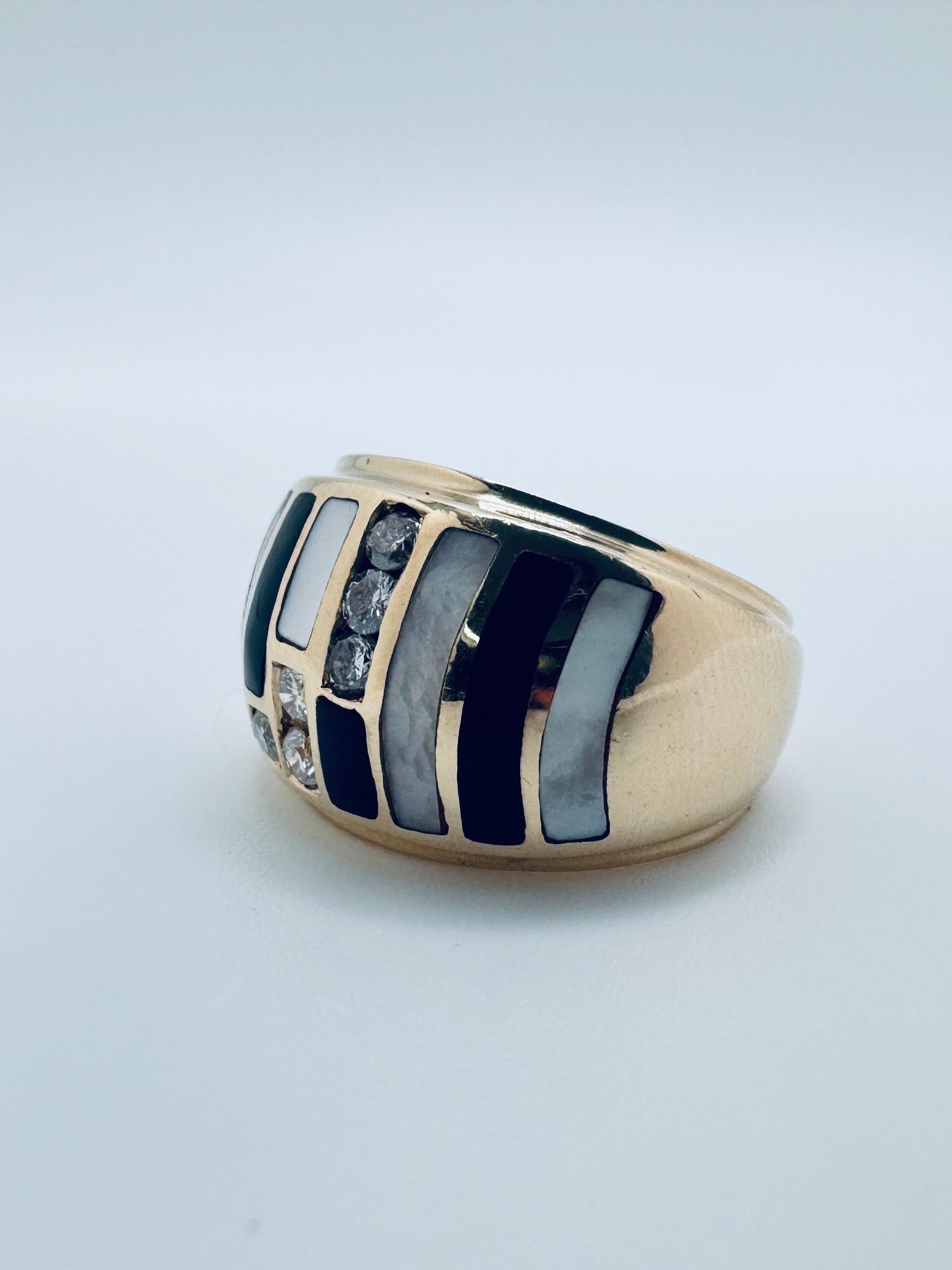 Bague en or jaune 14K avec émail et diamants rayés Bon état - En vente à Palm Desert, CA