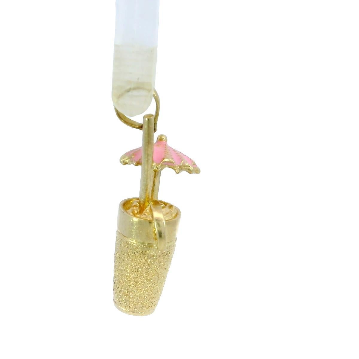 Ciondolo smaltato a forma di bevanda tropicale in oro giallo 14K 3D in vendita 1