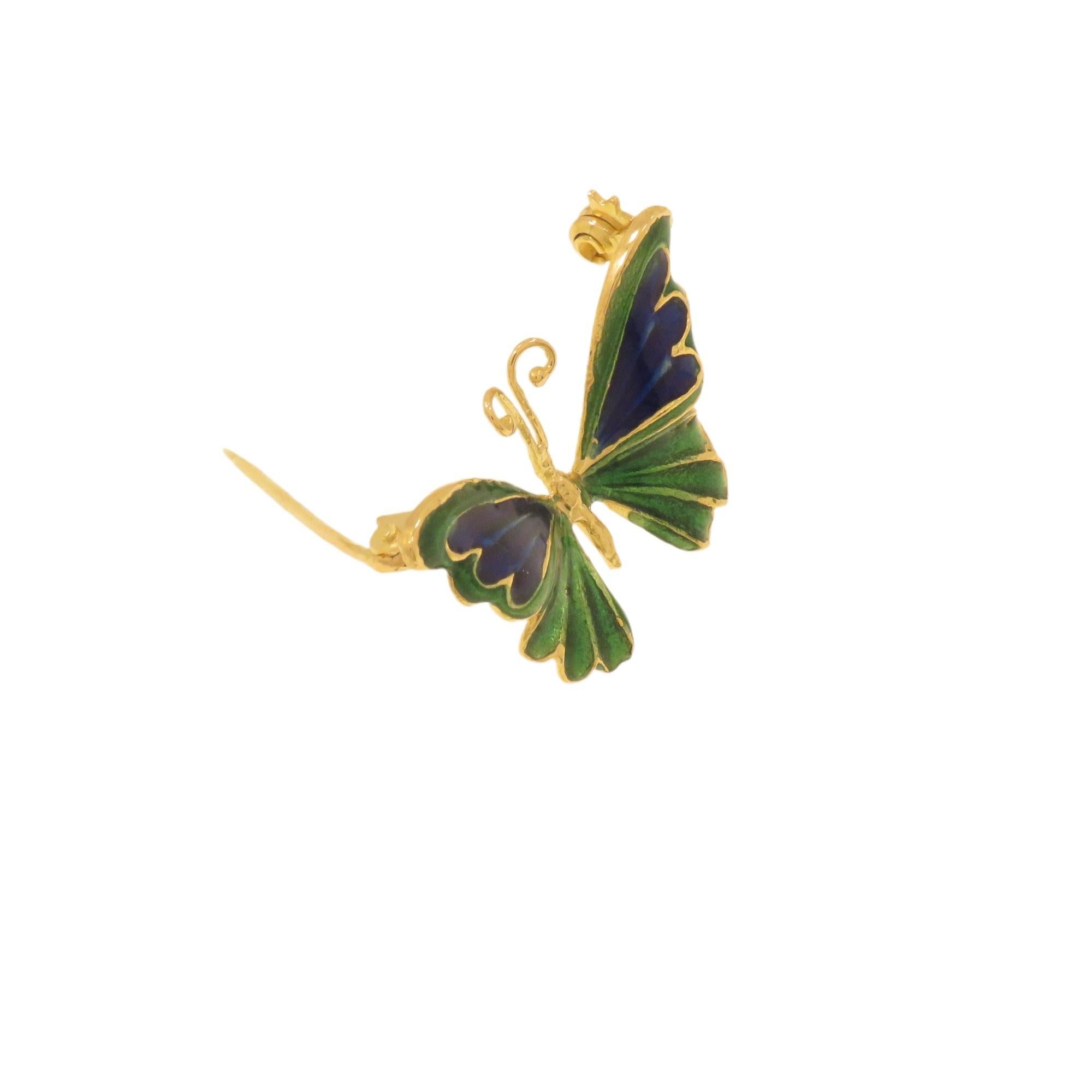 Lovely enamel 18 karat yellow gold butterfly vintage brooch in shades of green and blue. The size is 33x21 mm / 1.299x0.826 inches. The pin is straight fastening with a safety clasp. Marked with the Italian Mark Gold 750.

Handcrafted in: 18 karat