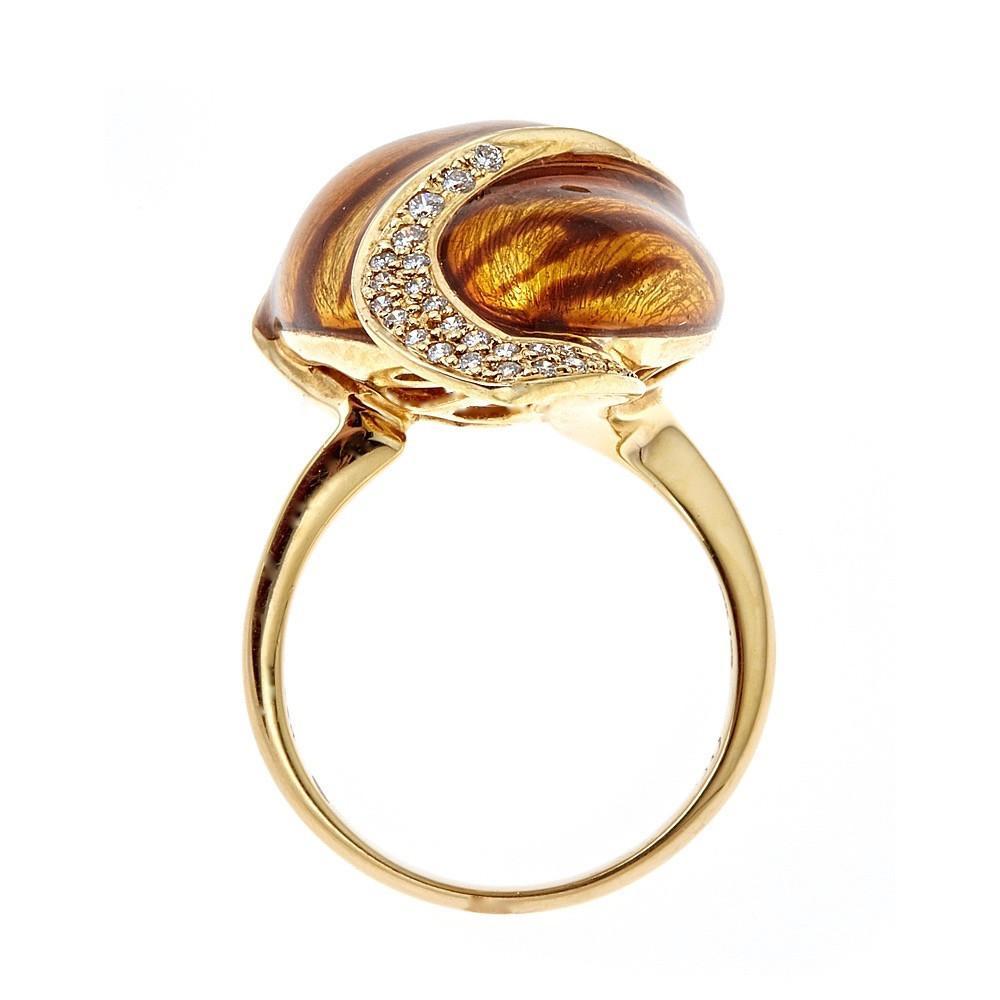 Contemporain Bague cocktail vintage en or jaune 18 carats avec émail et diamants 4/5 carats en vente