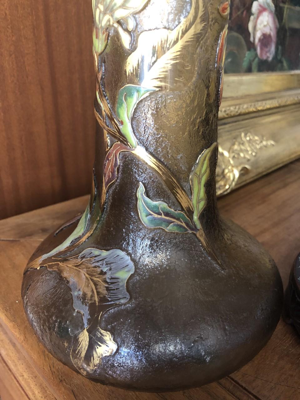 Verre d'art  Vase en verre émaillé et doré Galle Cameo Vase en verre Cameo Signature Gallé en vente