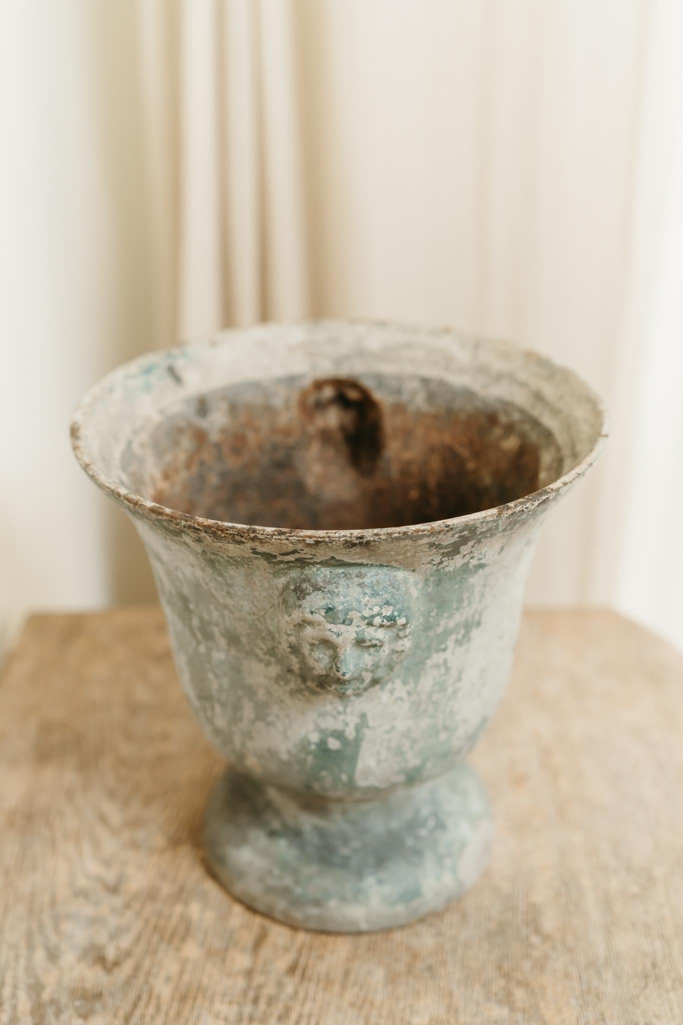 enameled castiron vase de Rouen ... 2