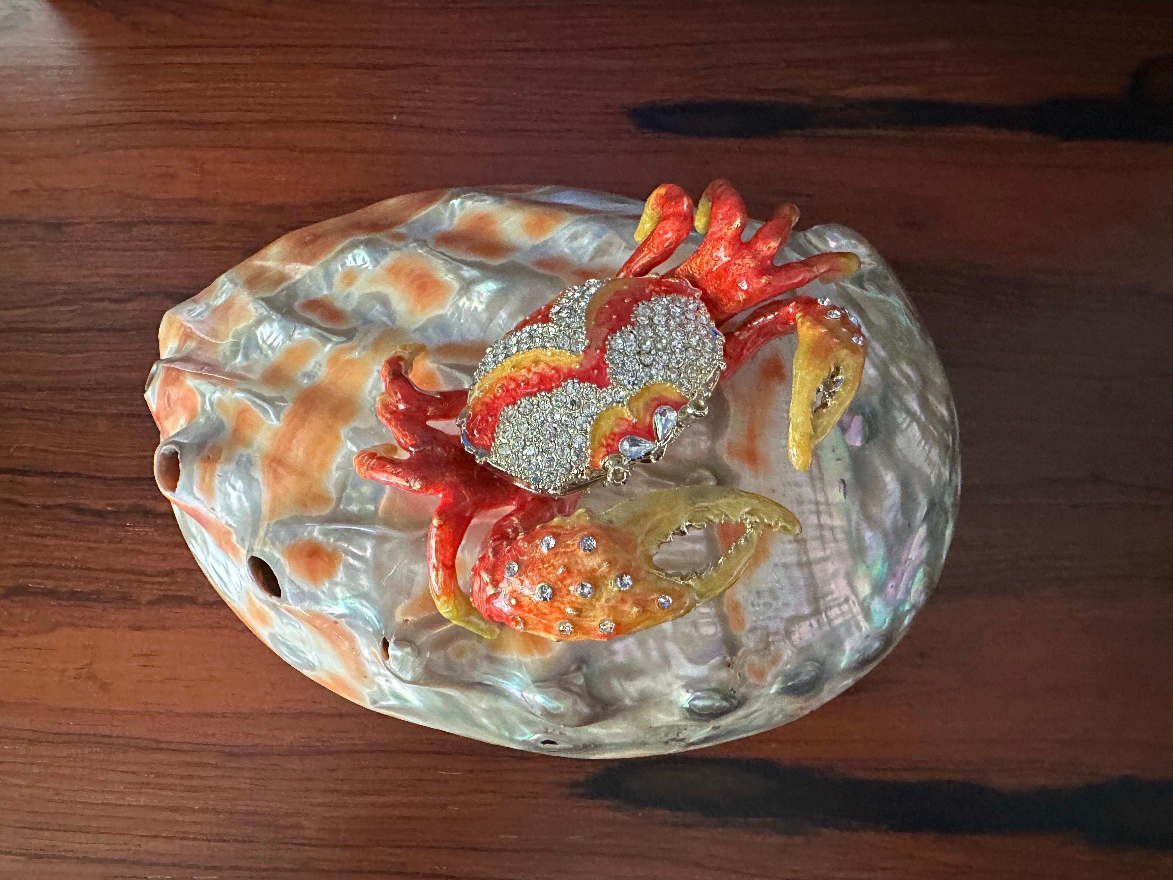 Enameled Crab Sculpture on Abalone Shell In Good Condition For Sale In North Hollywood, CA