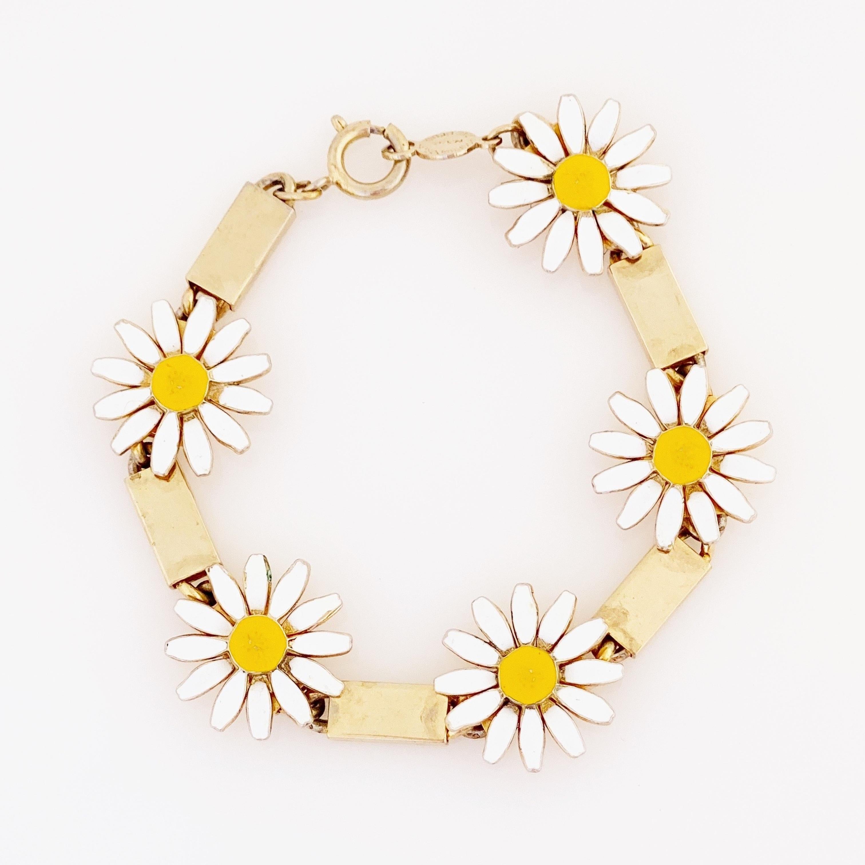 Enameled Daisy Link Bracelet By Accessocraft, 1970s 1