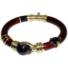 Enameled Red and Blu Navy on a Yellow Gold 18 Karat Bangle Enameled Red and Blu Navy on a Yellow Gold 18 Karat Bangle