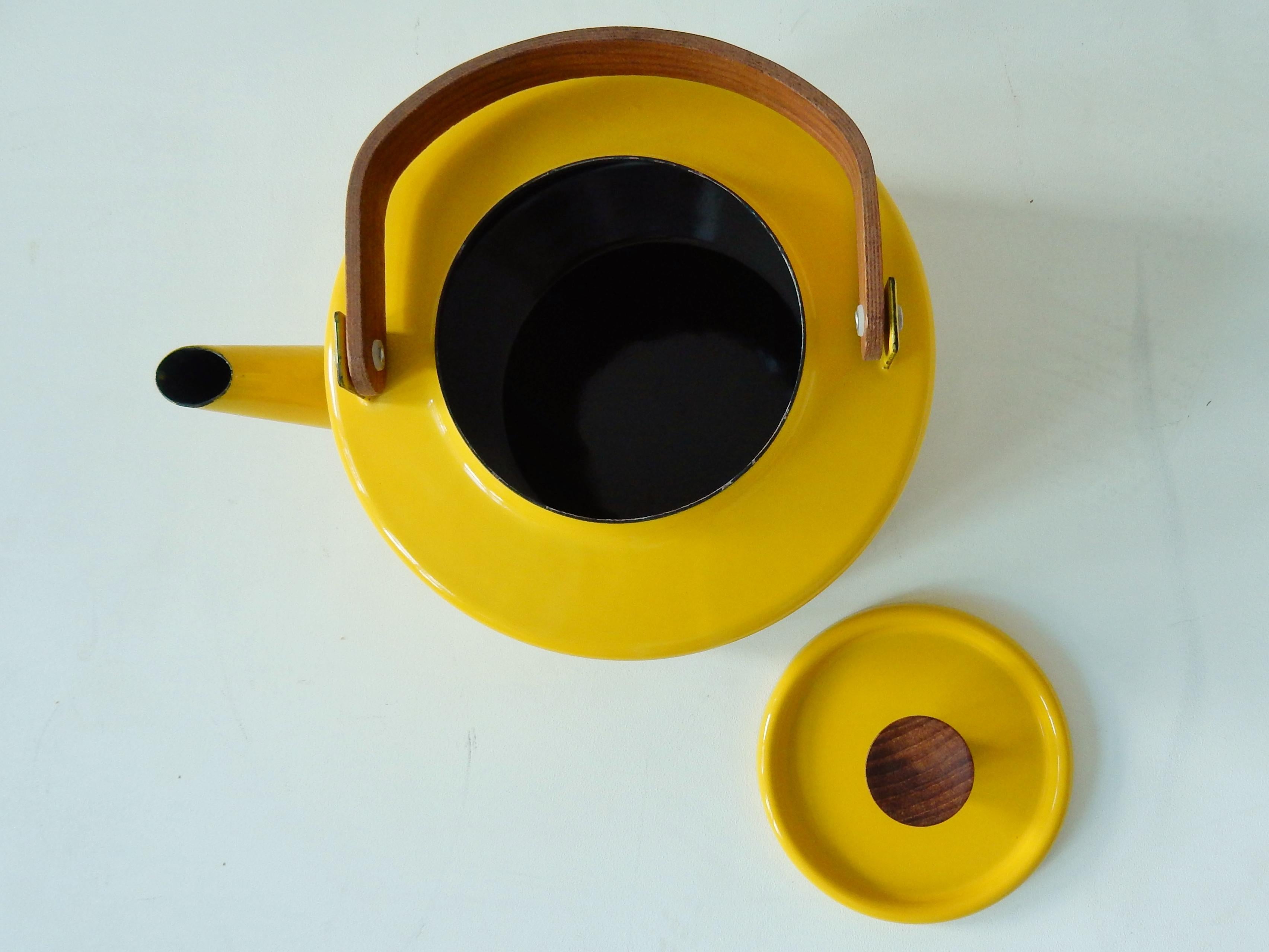 michael lax copco tea kettle