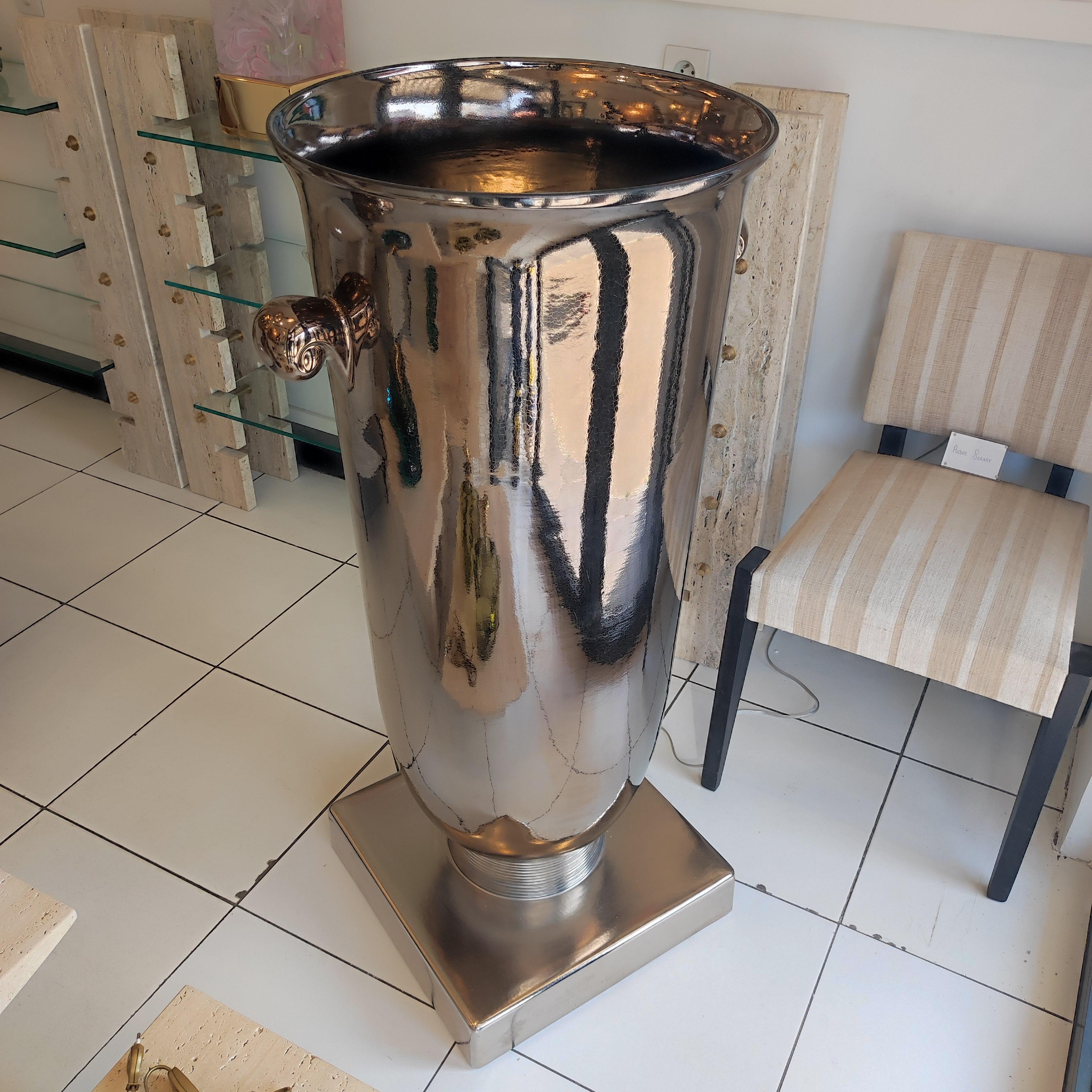 Enamelled ceramic light urn on pedestal circa 80 For Sale 8