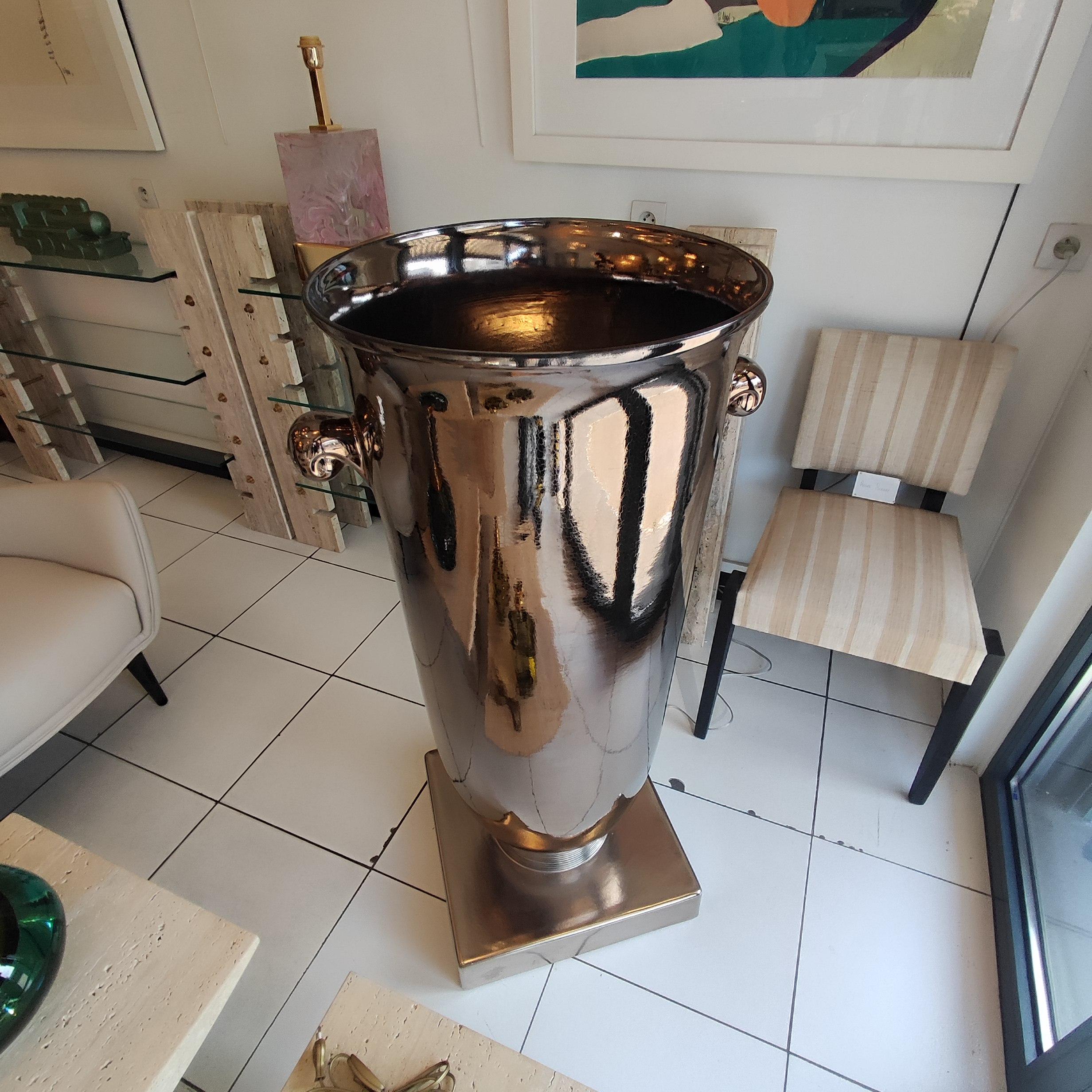 Enamelled ceramic light urn on pedestal circa 80 For Sale 1