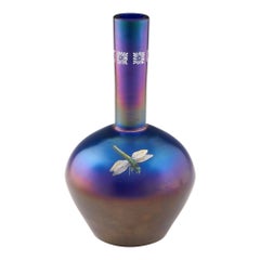 Vaso in vetro smaltato iridescente Inizio XX secolo