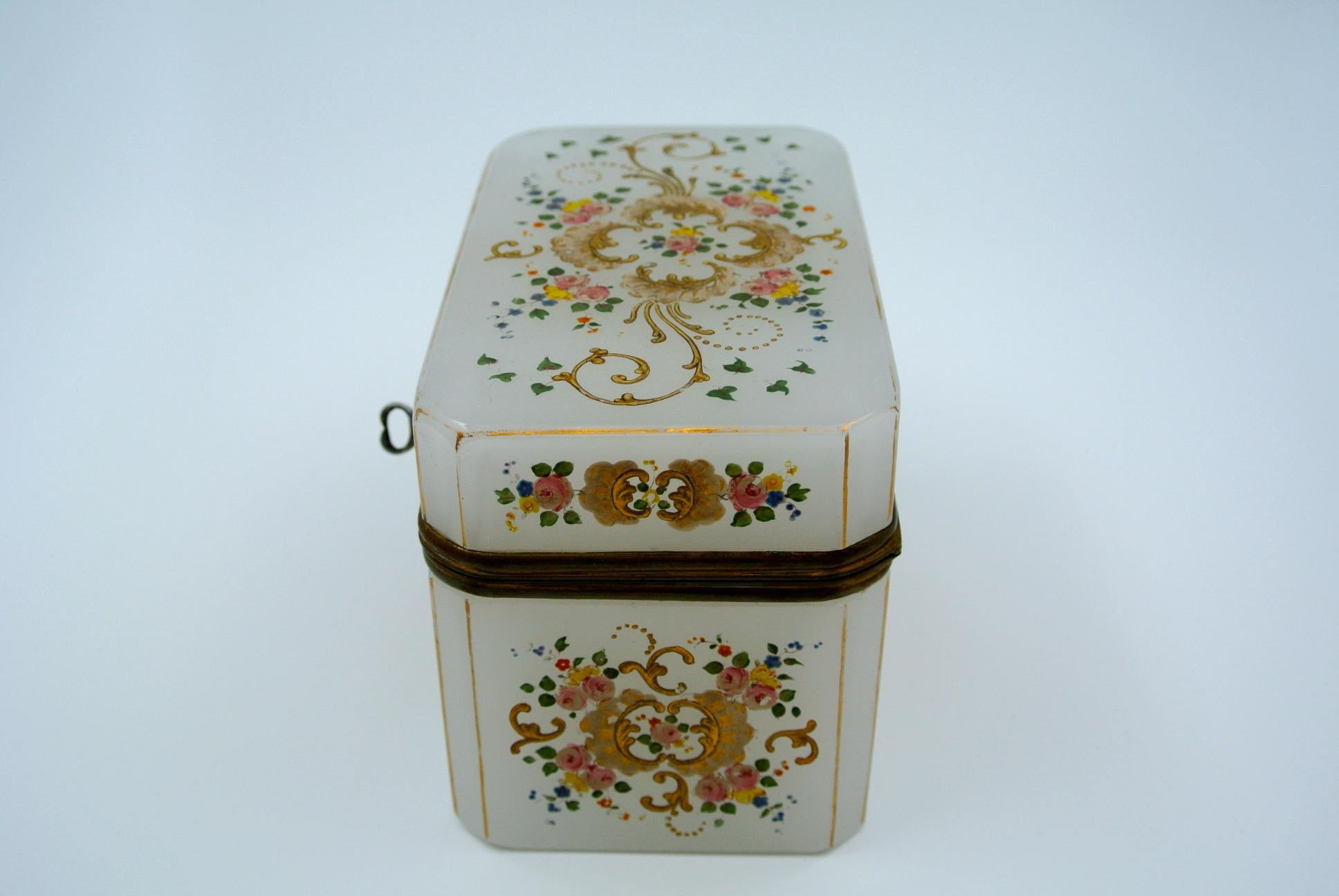 Enameled Opaline Box 4