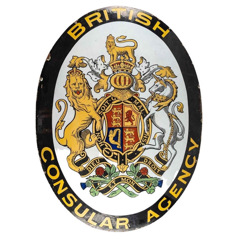 Plaque émaillée du Consulat anglais En vente sur 1stDibs