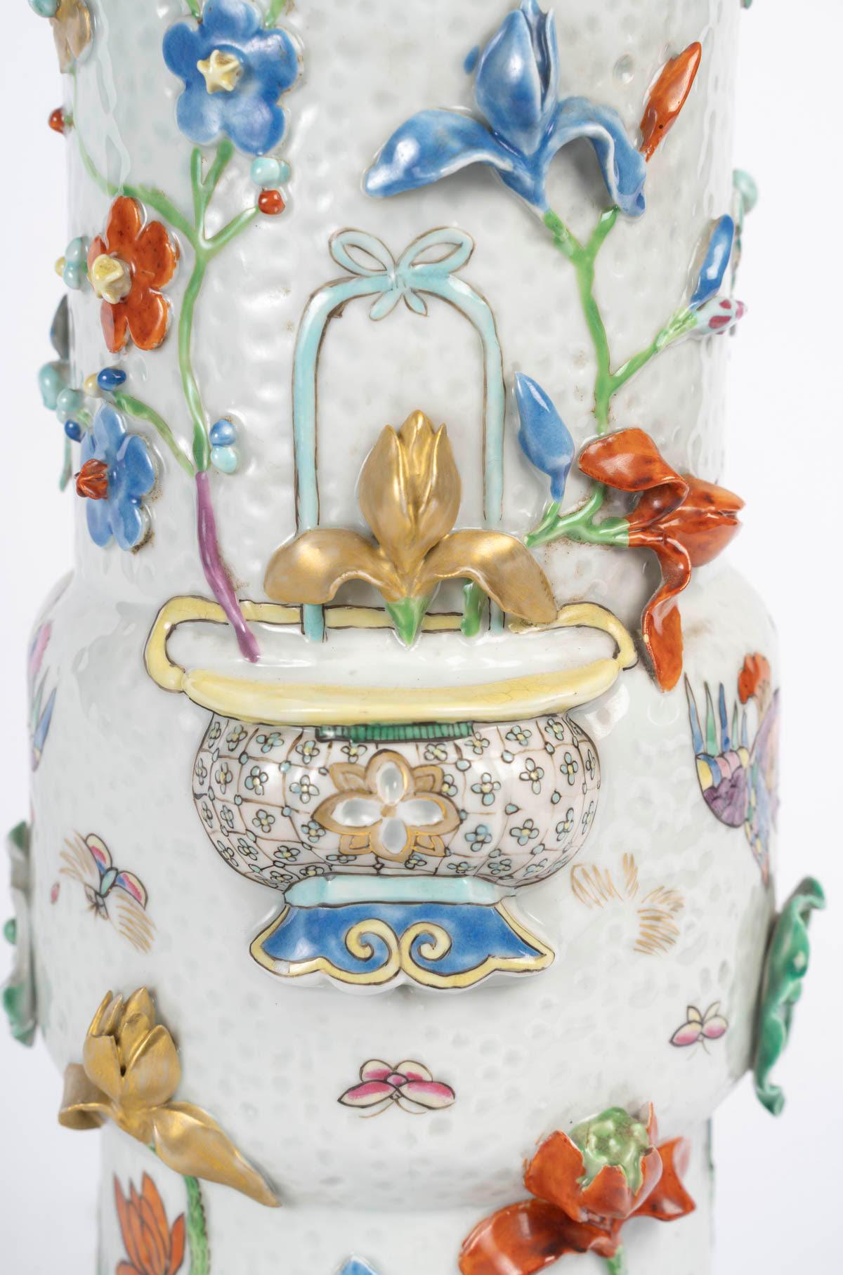 Cineserie Vaso in porcellana smaltata nel gusto della Cina. in vendita